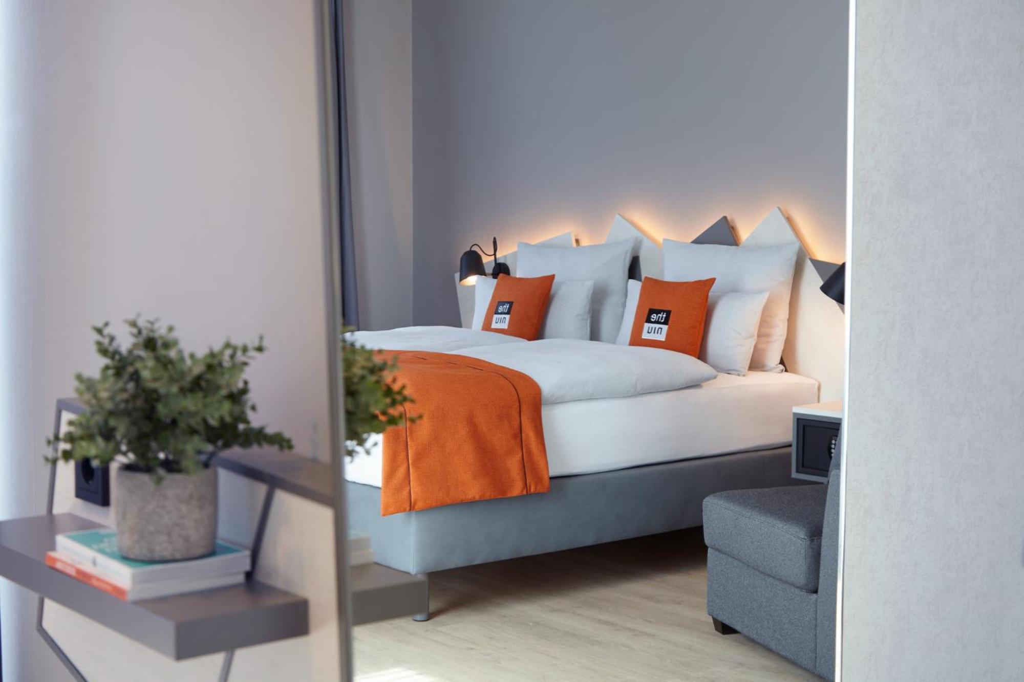 Premium Queen Room