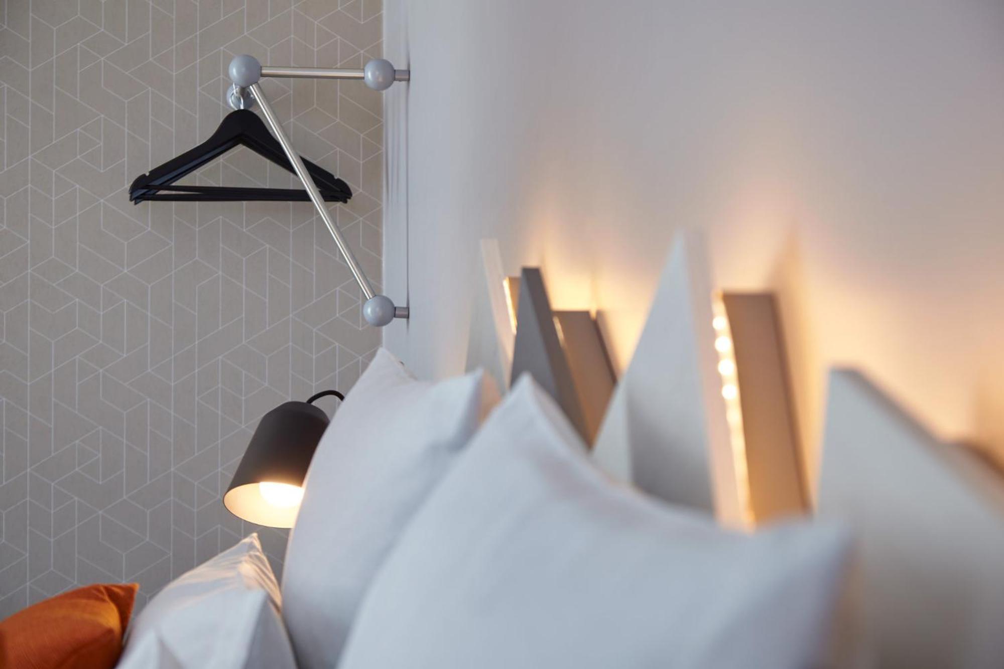 Premium Queen Room