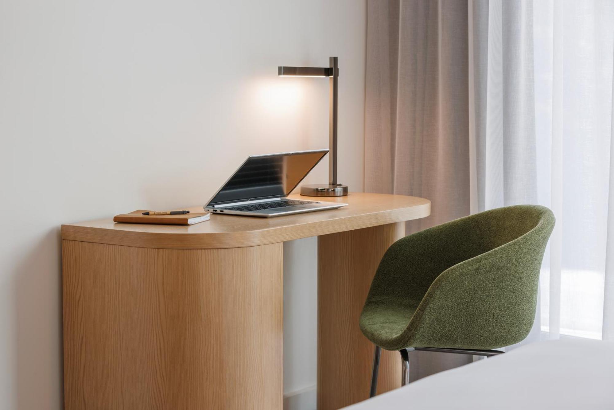 Veriu Suite