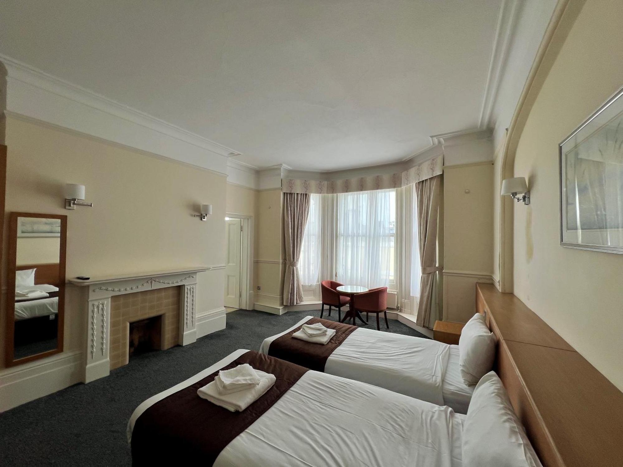 Twin Room Sea View