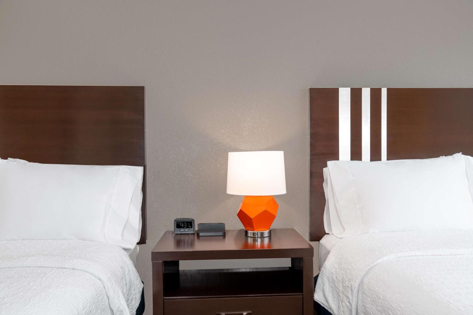 Queen Room Two Queen Beds Mobility Hearing Access or Non-Smoking
