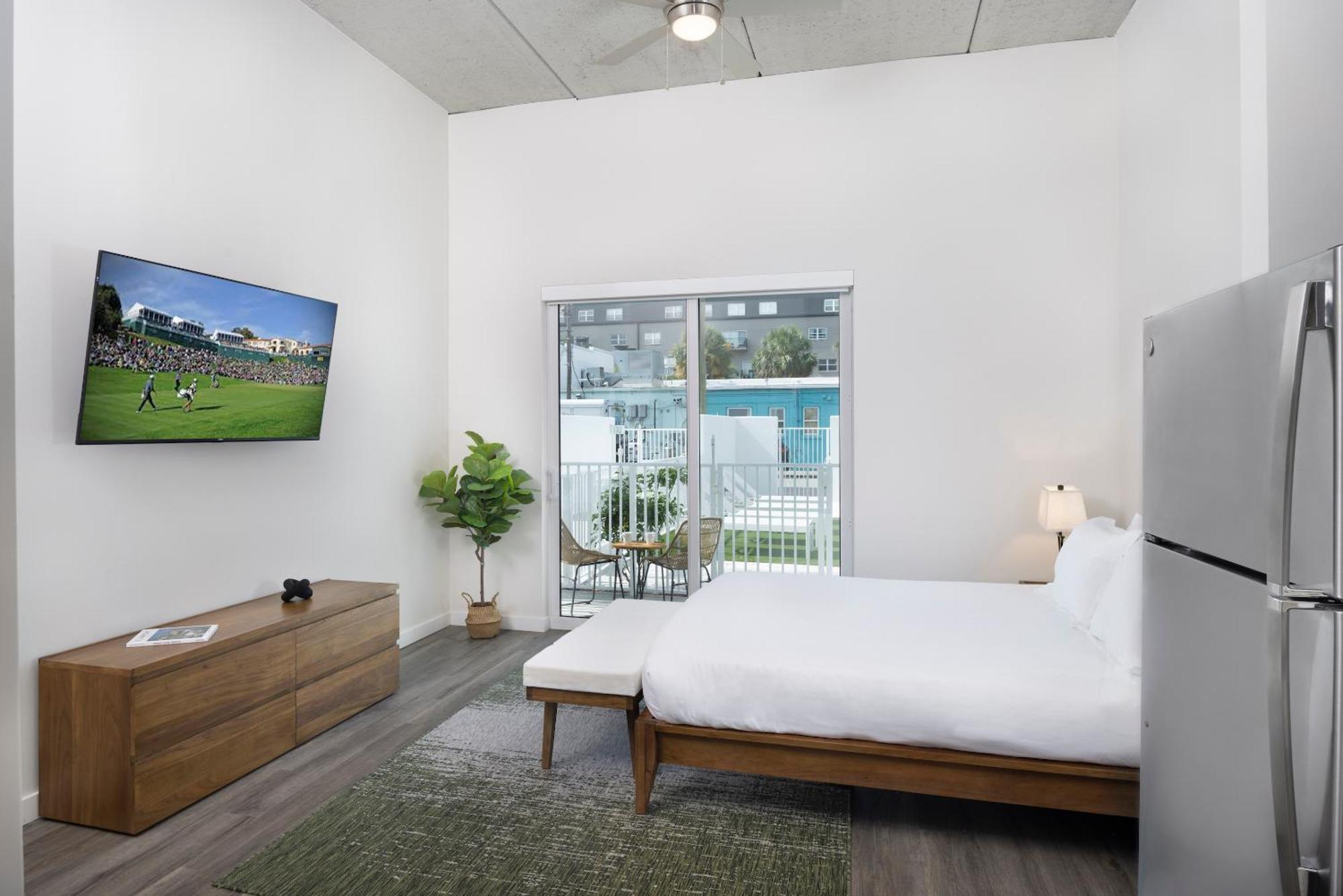 Studio Suite Poolside Patio Self Check Virtual Front Desk