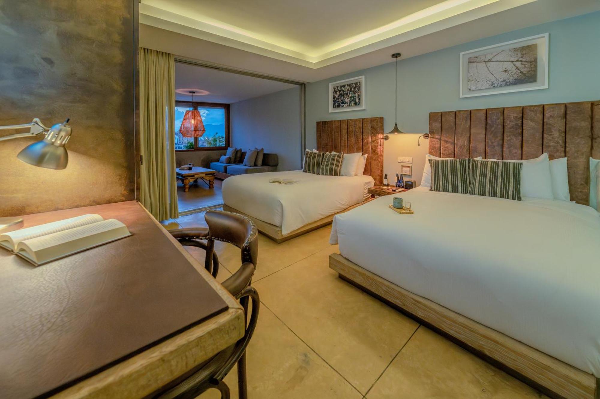 Twin Junior Suite,1609724414:JPEG