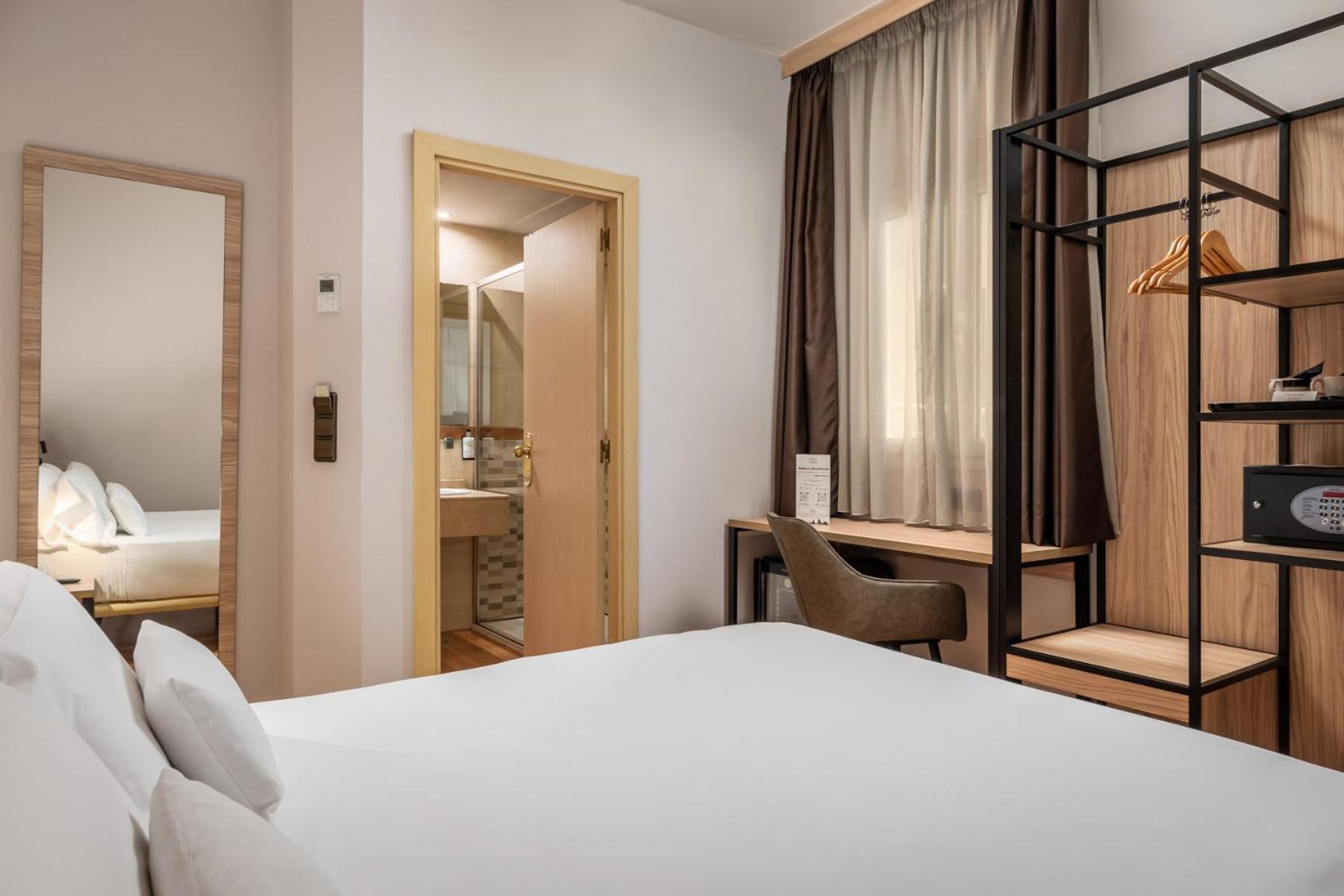 Small Double Room