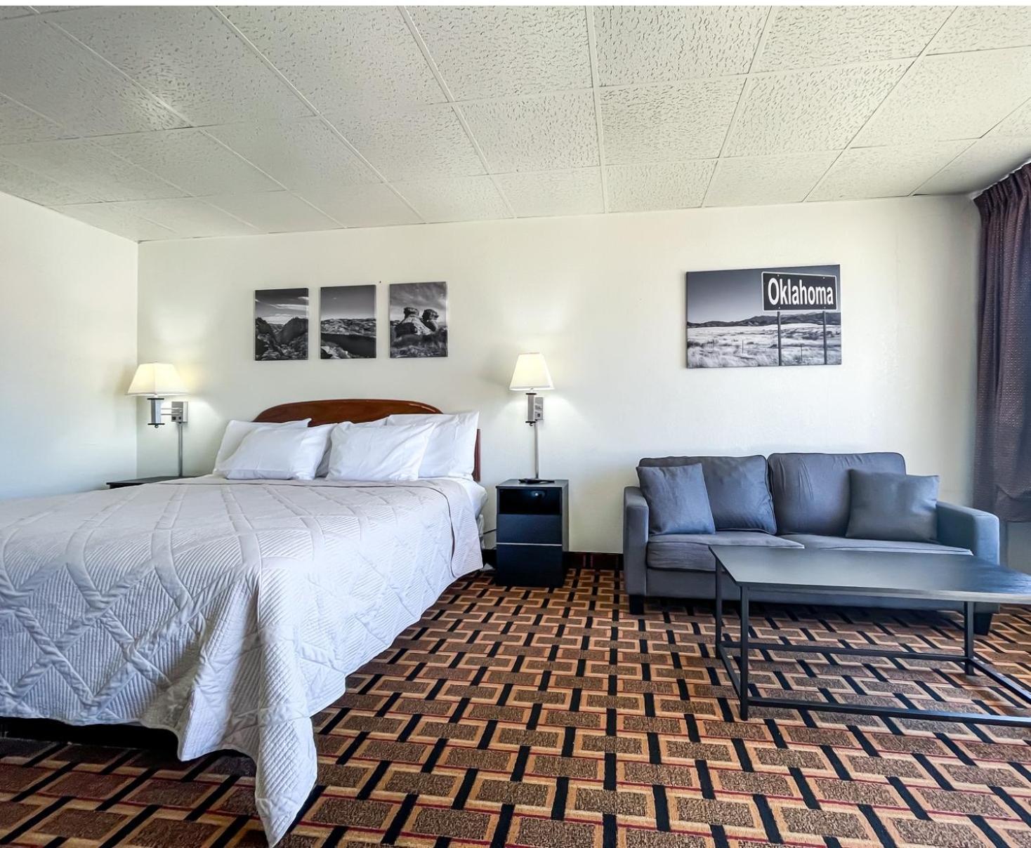 King Room - Non-Smoking