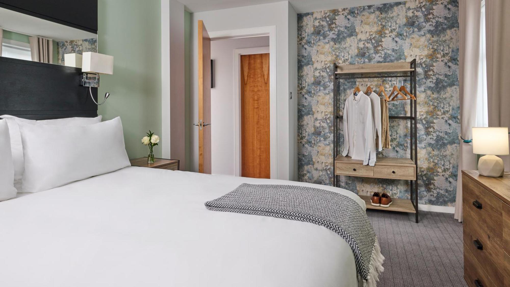 One-Bedroom Executive