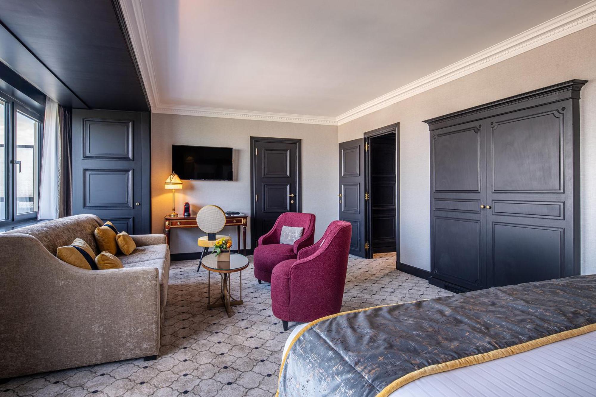 Junior Suite King Bed
