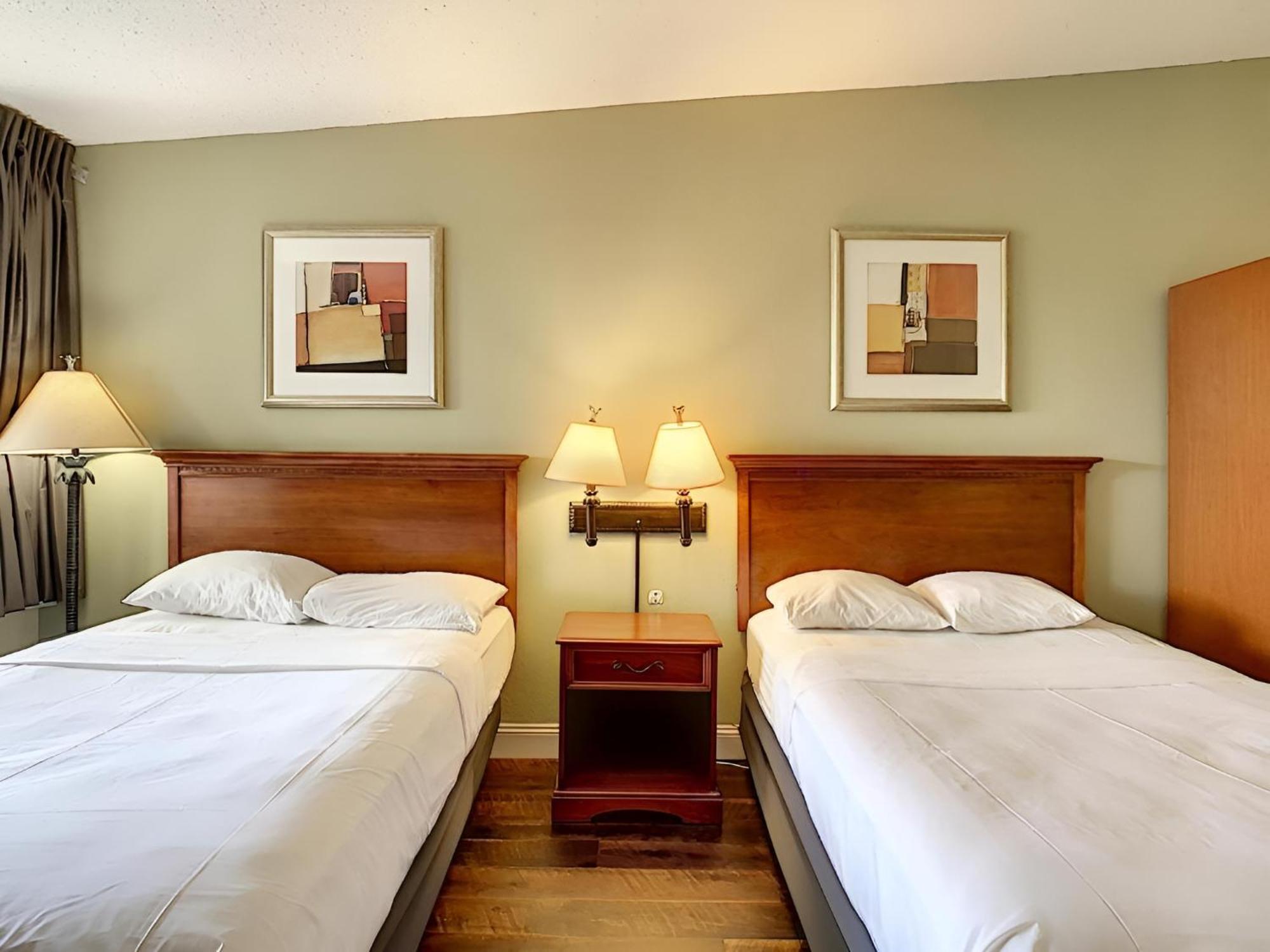 Double Room Two Double Beds Non-Smoking