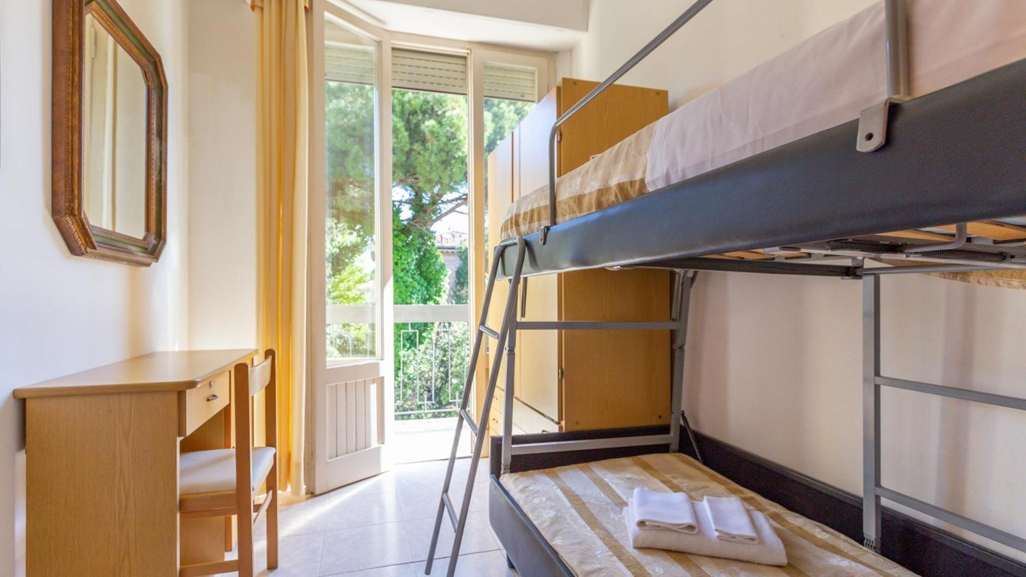 Classic Quadruple Room
