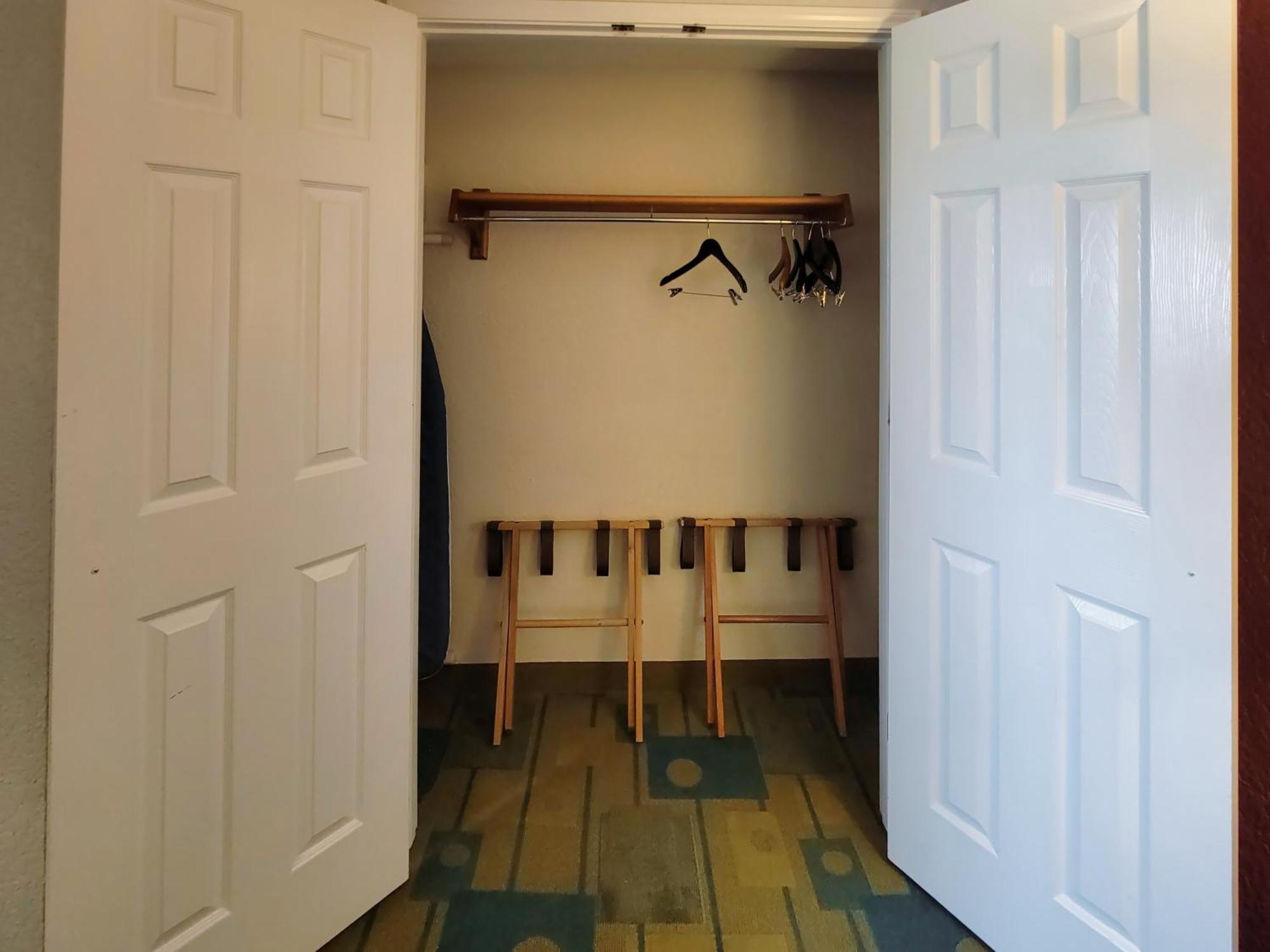 One-Bedroom King Suite Non-Smoking