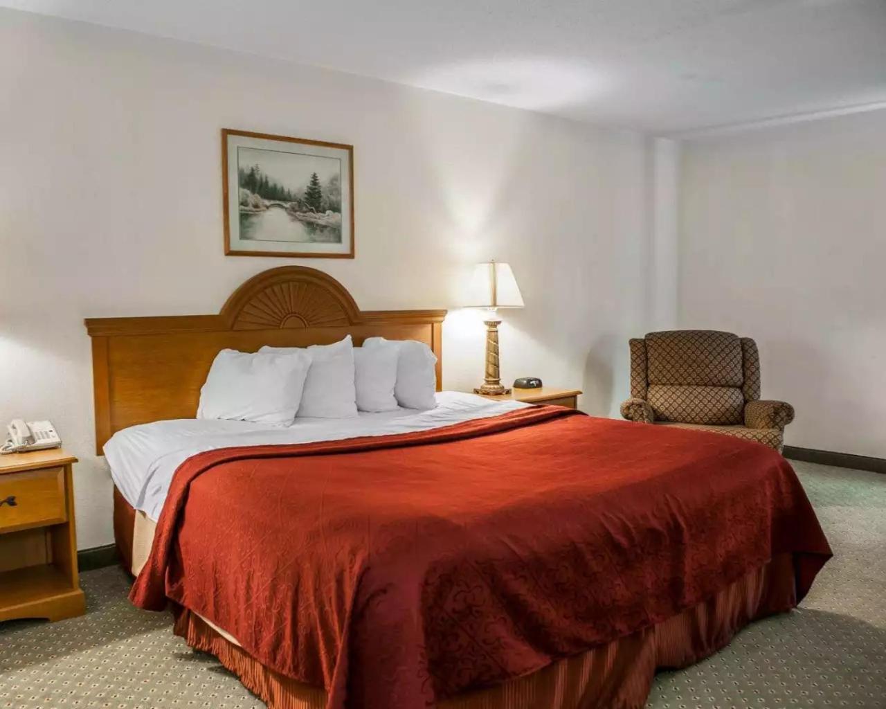 King Room - Disability Access/Non-Smoking