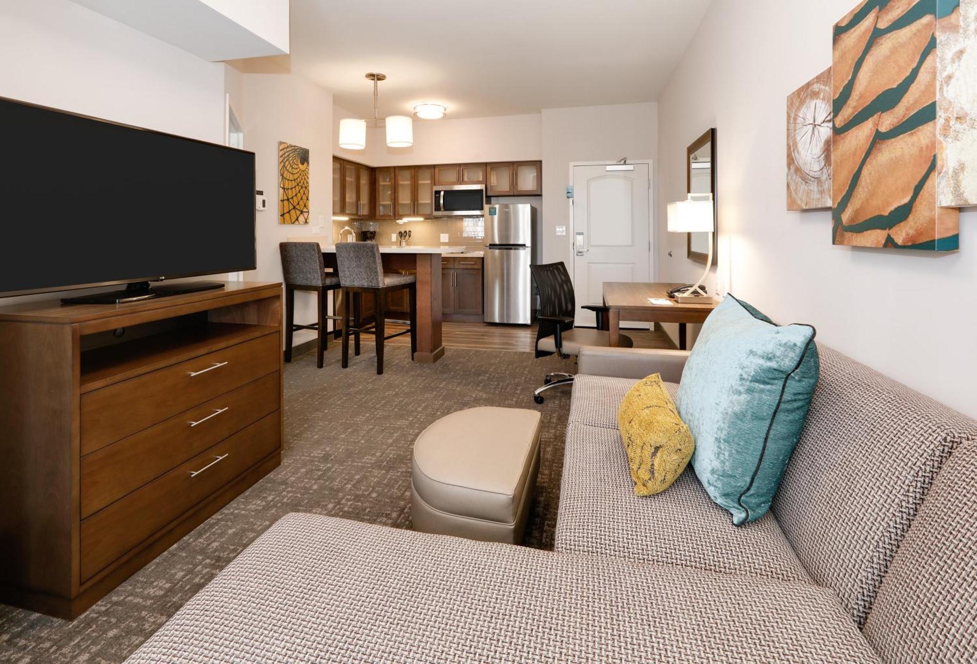 One-Bedroom Suite Two Queen Beds