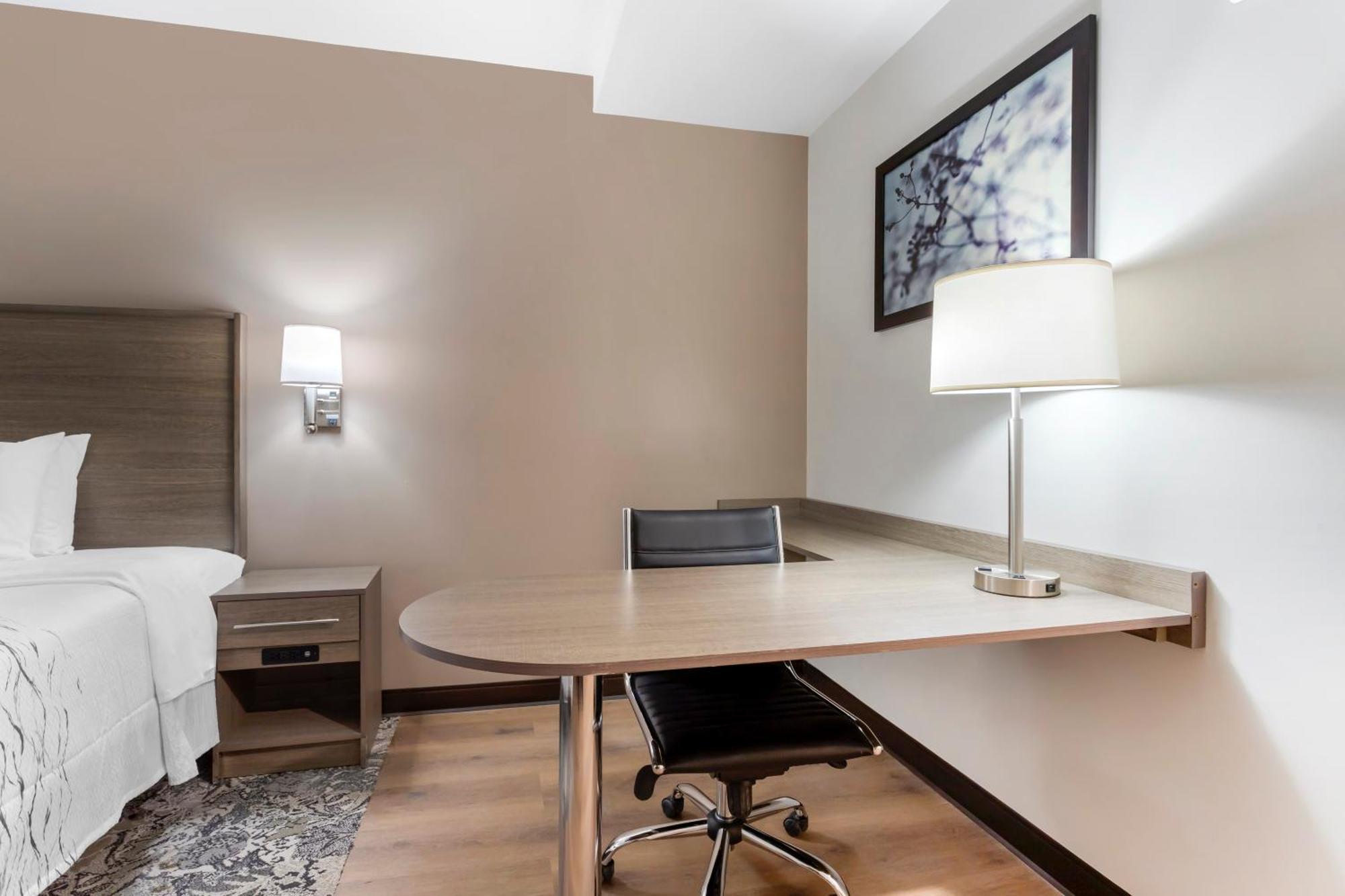 Superior King Room Smoke Free