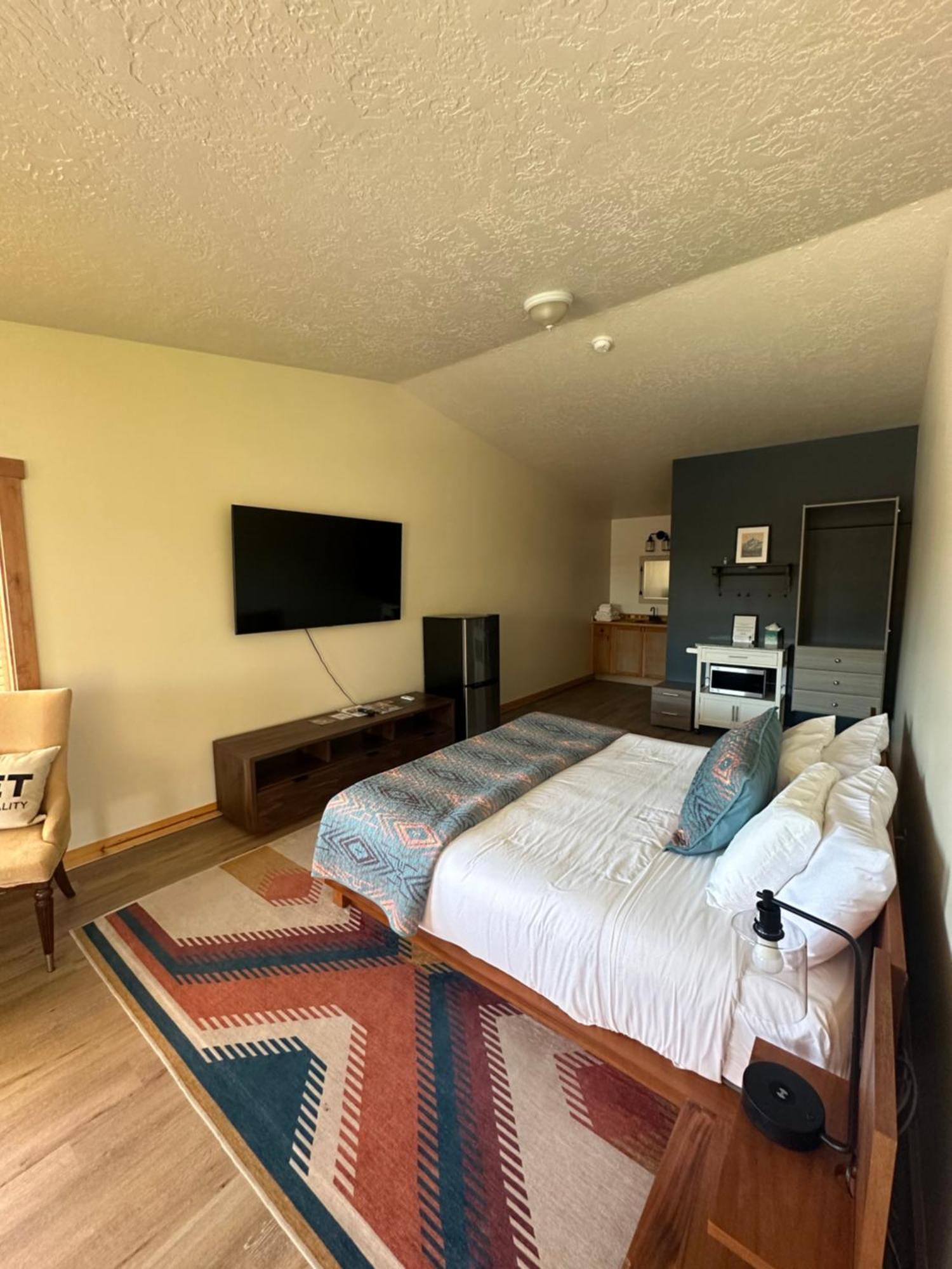 King Suite