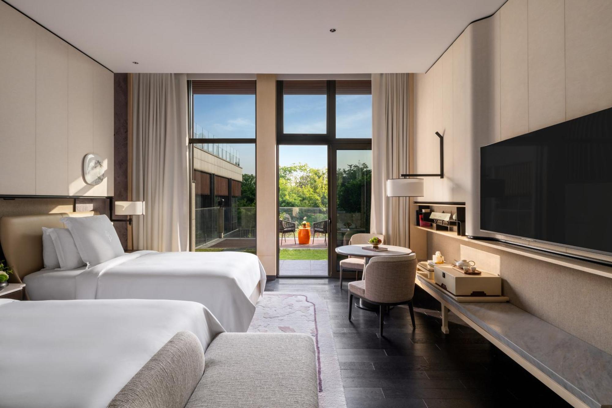 Garden Terrace Room Twin