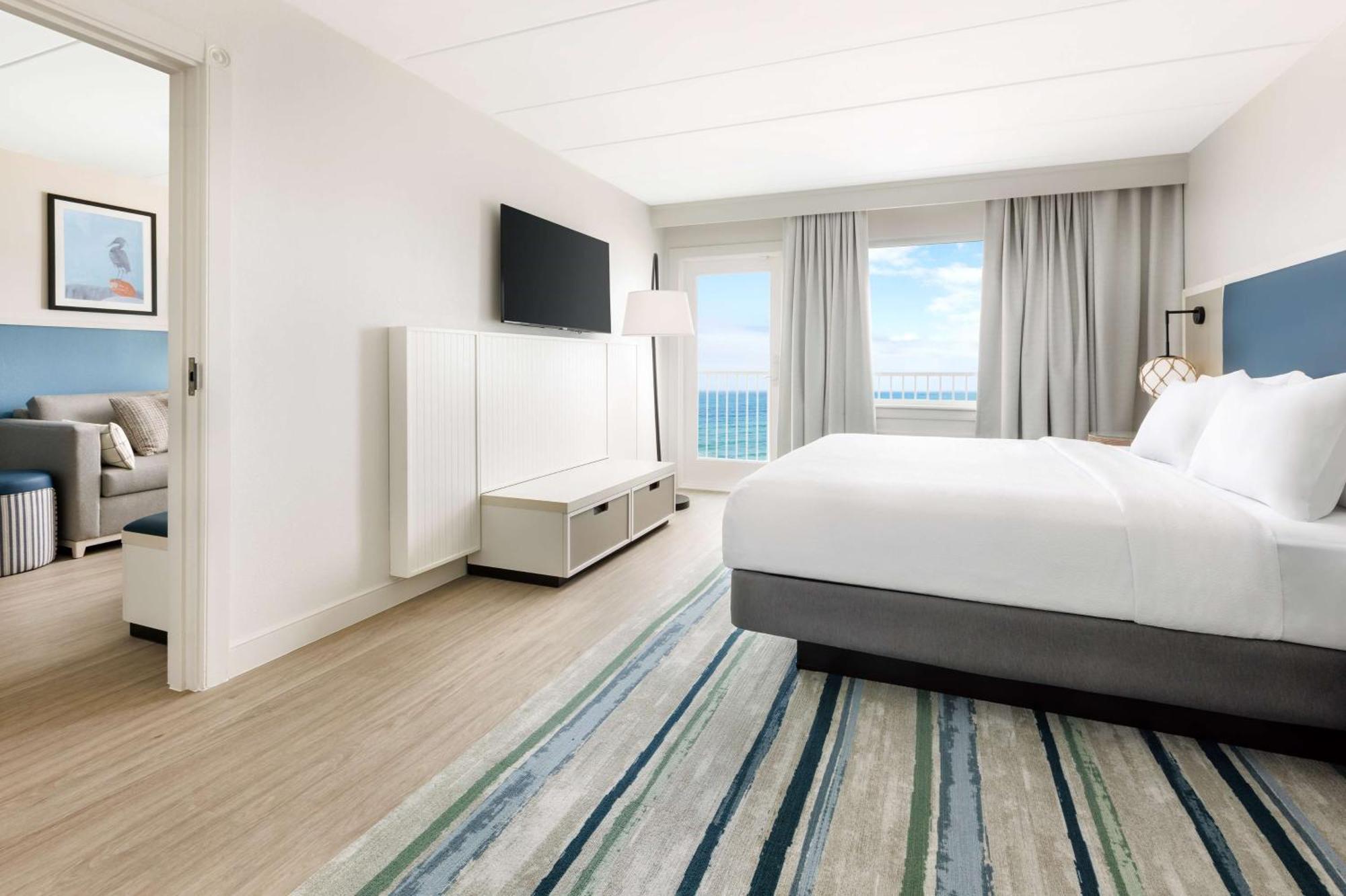 One-Bedroom King Suite Sofa Bed Oceanfront