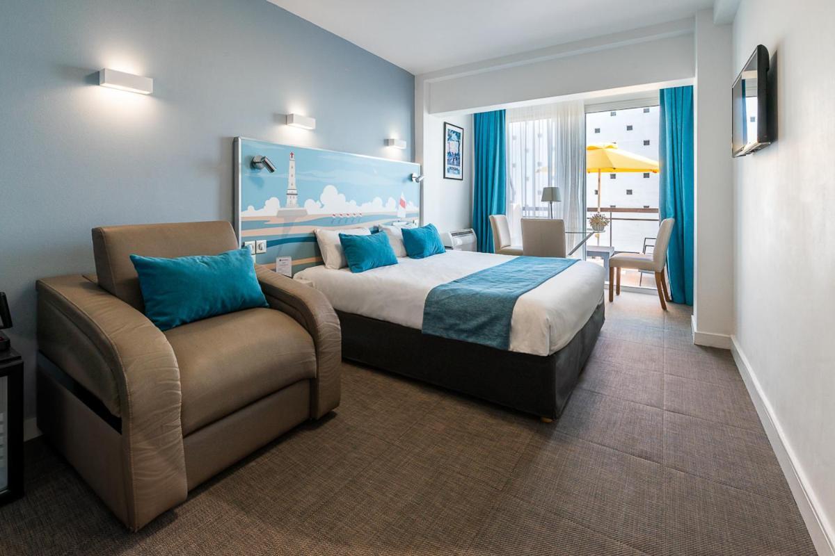 Family Room Sofa Bed Terrace Sea View