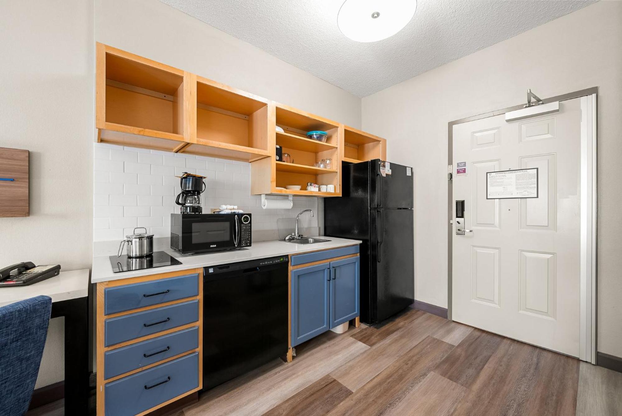 Studio Suite,1614785730:JPEG