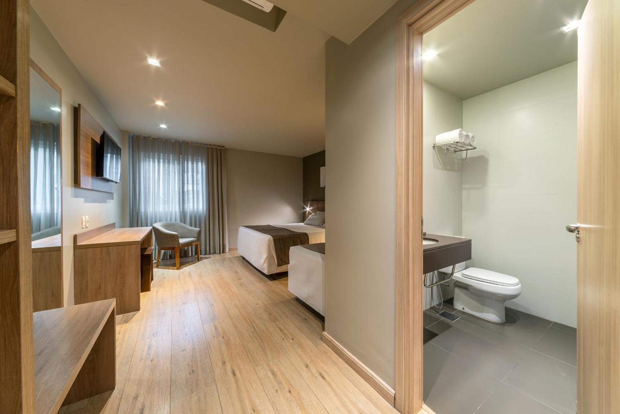 Quarto Triplo Luxo