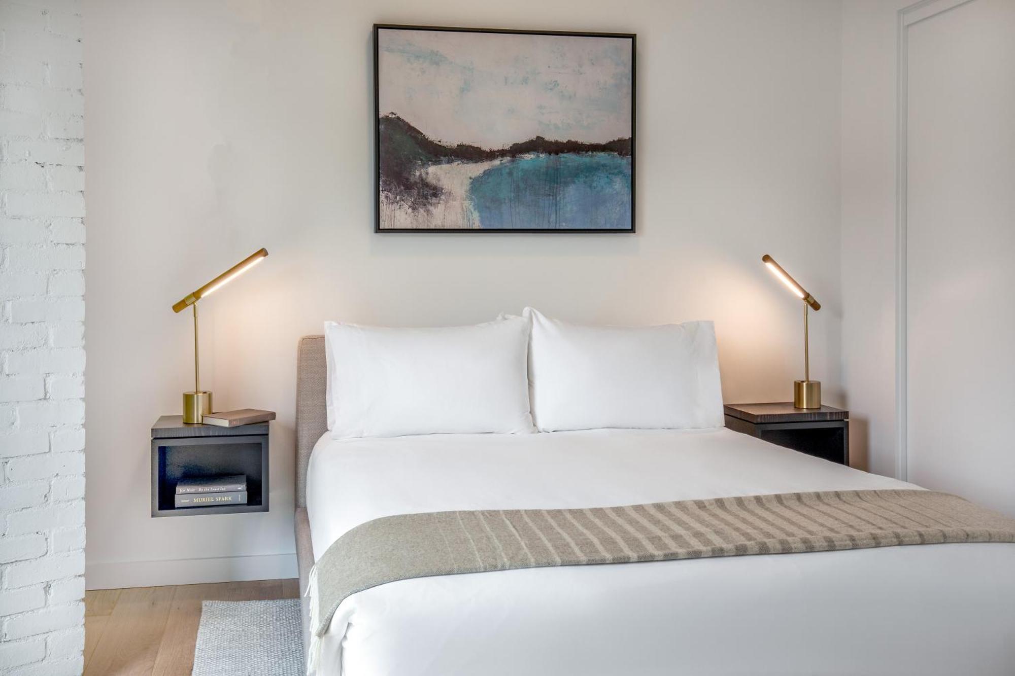 Standard Suite