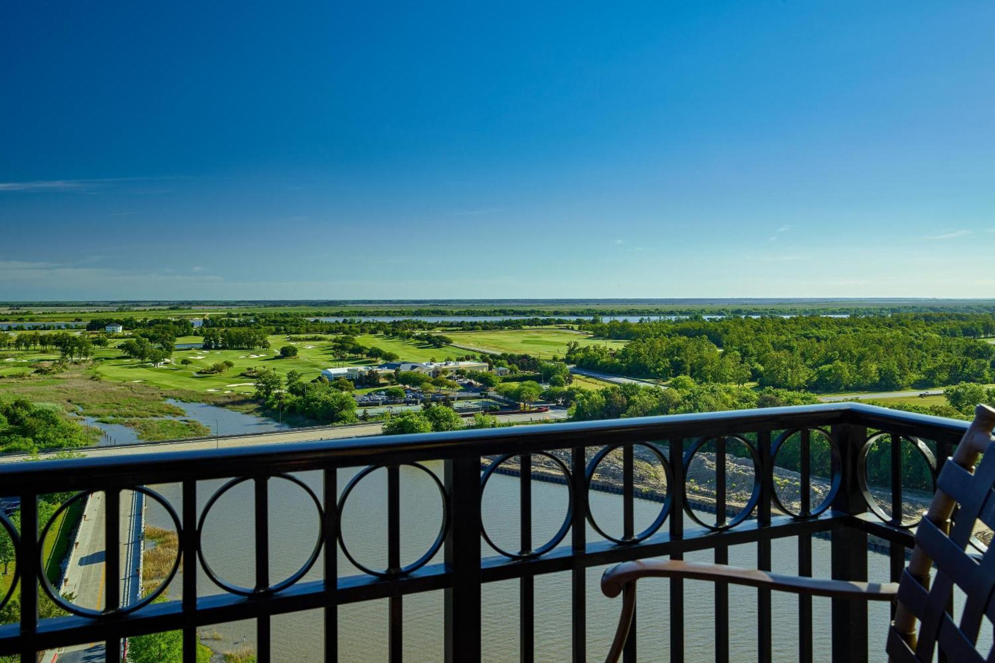 Guest room 2 Double Golf view Balcony