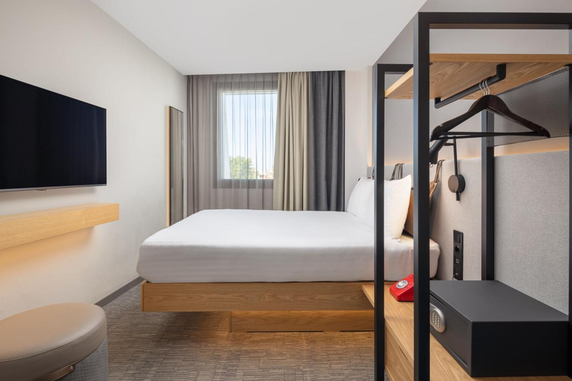 Cozy Sleeper Double Room