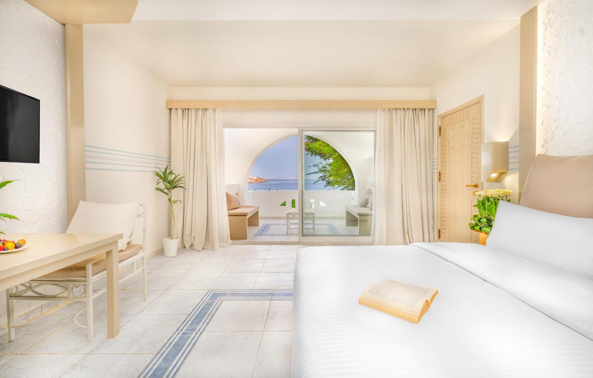 Aquamarine Zimmer mit Queensize-Bett oder 2 Einzelbetten - Strandseite