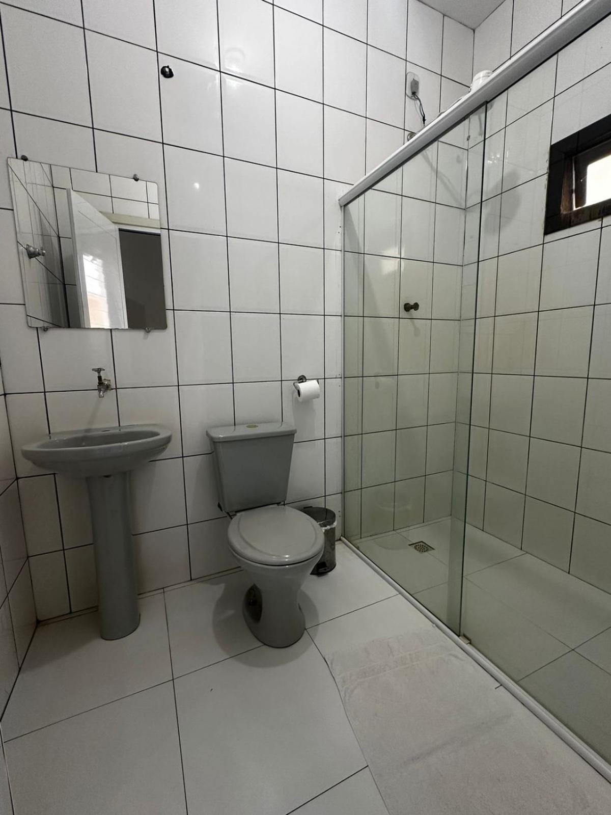 Quarto com 2 Camas de Solteiro