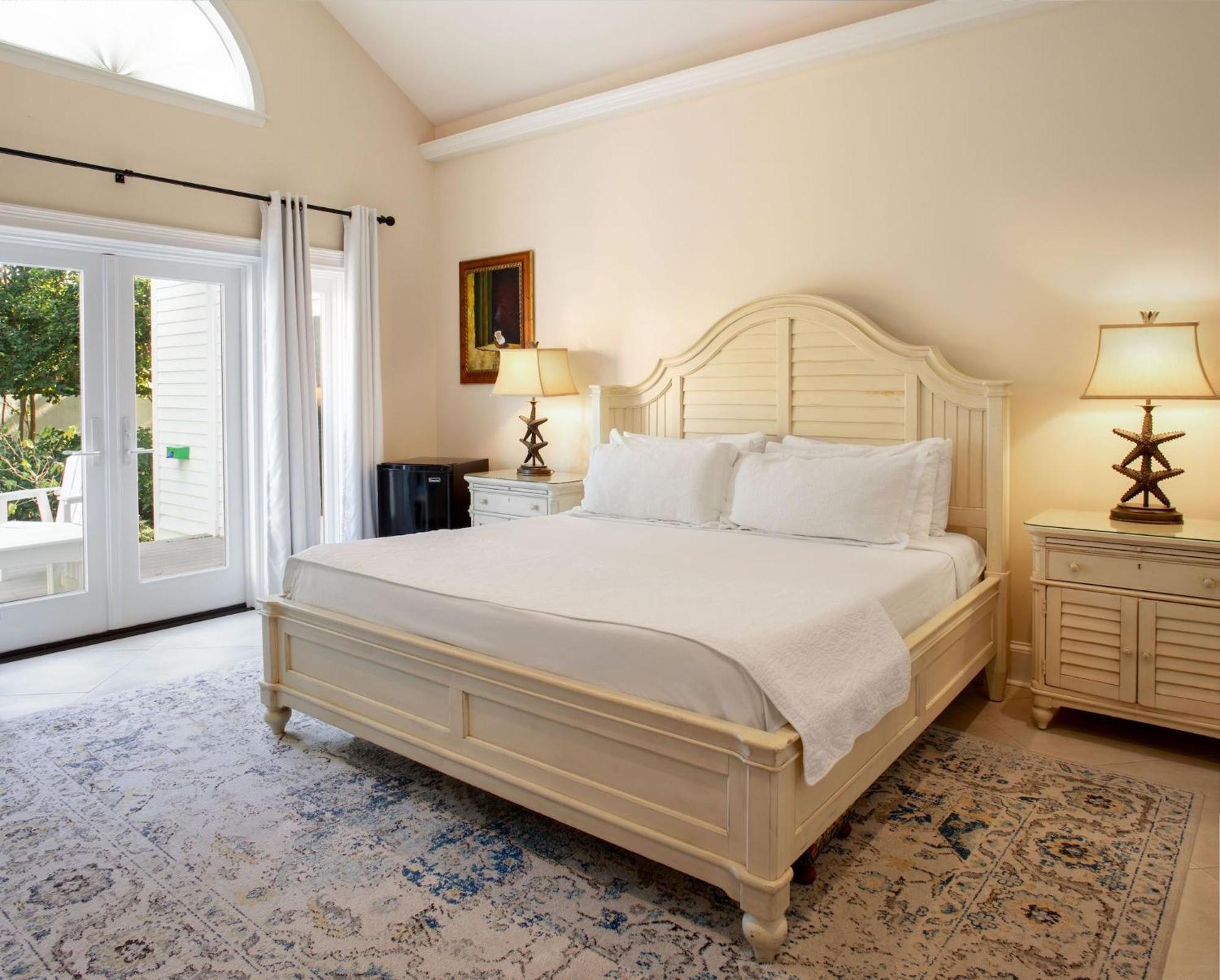 Deluxe King Suite
