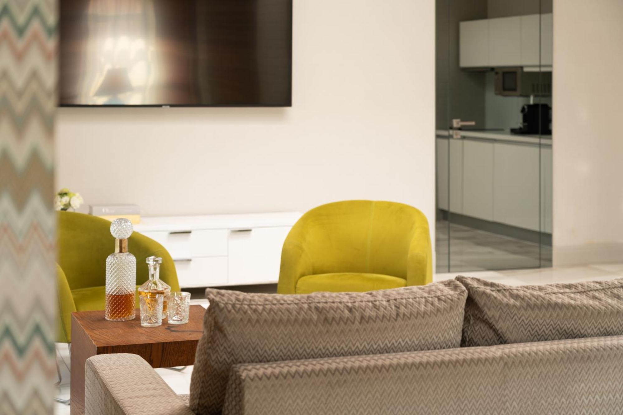 Superior Apartment