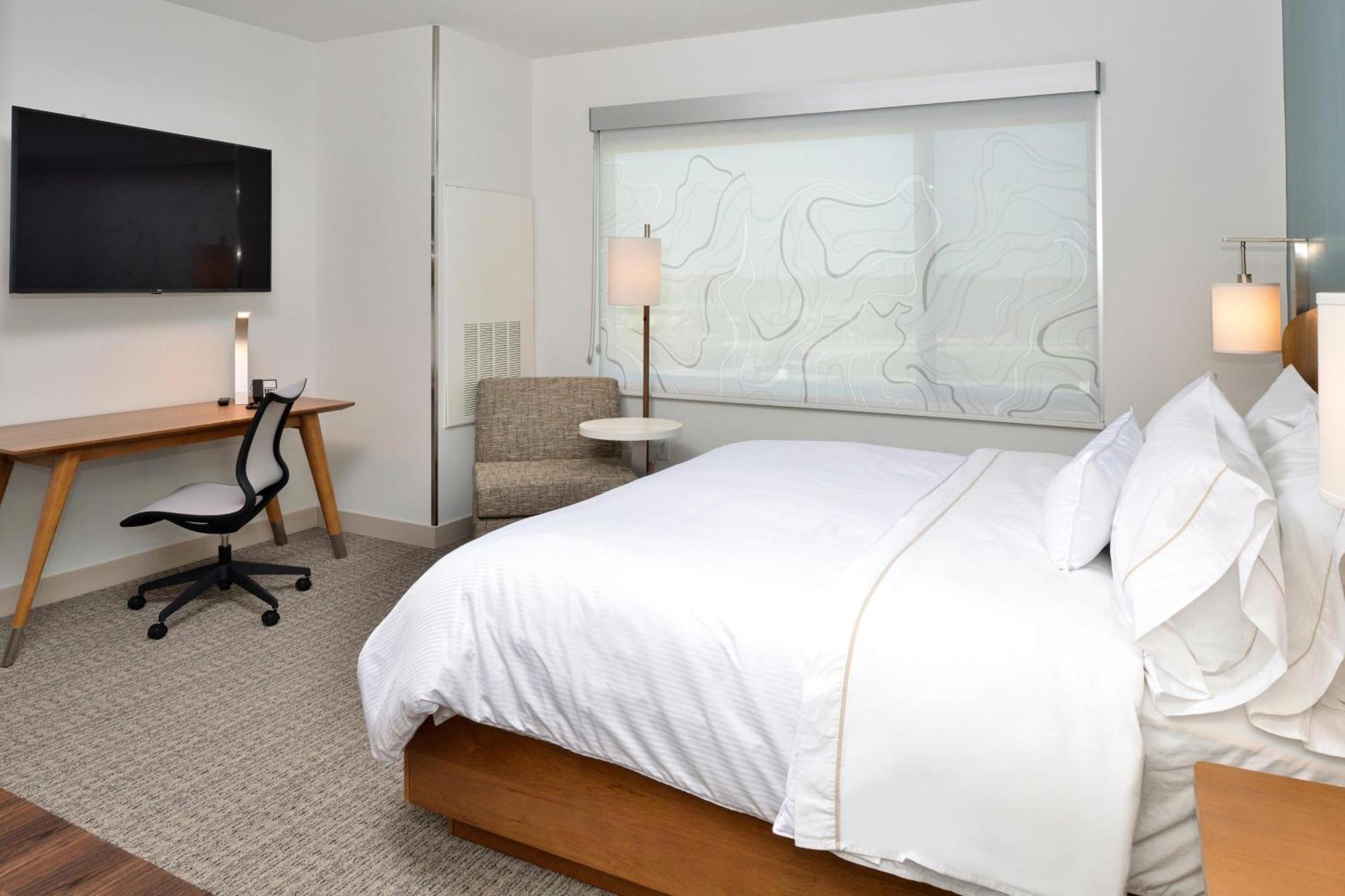 Standard Guest Room King Bed