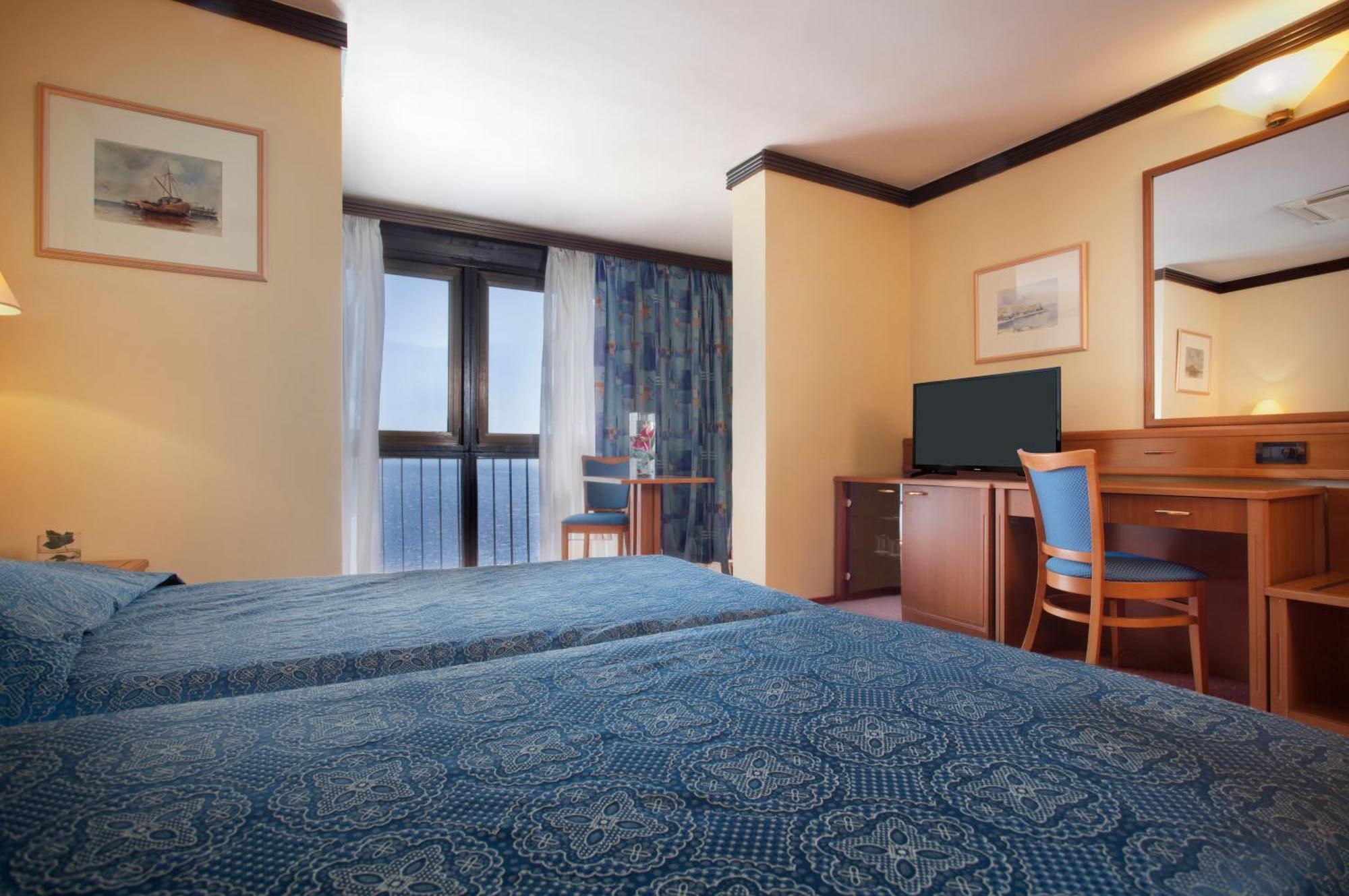 Double Room Sea View Sofa