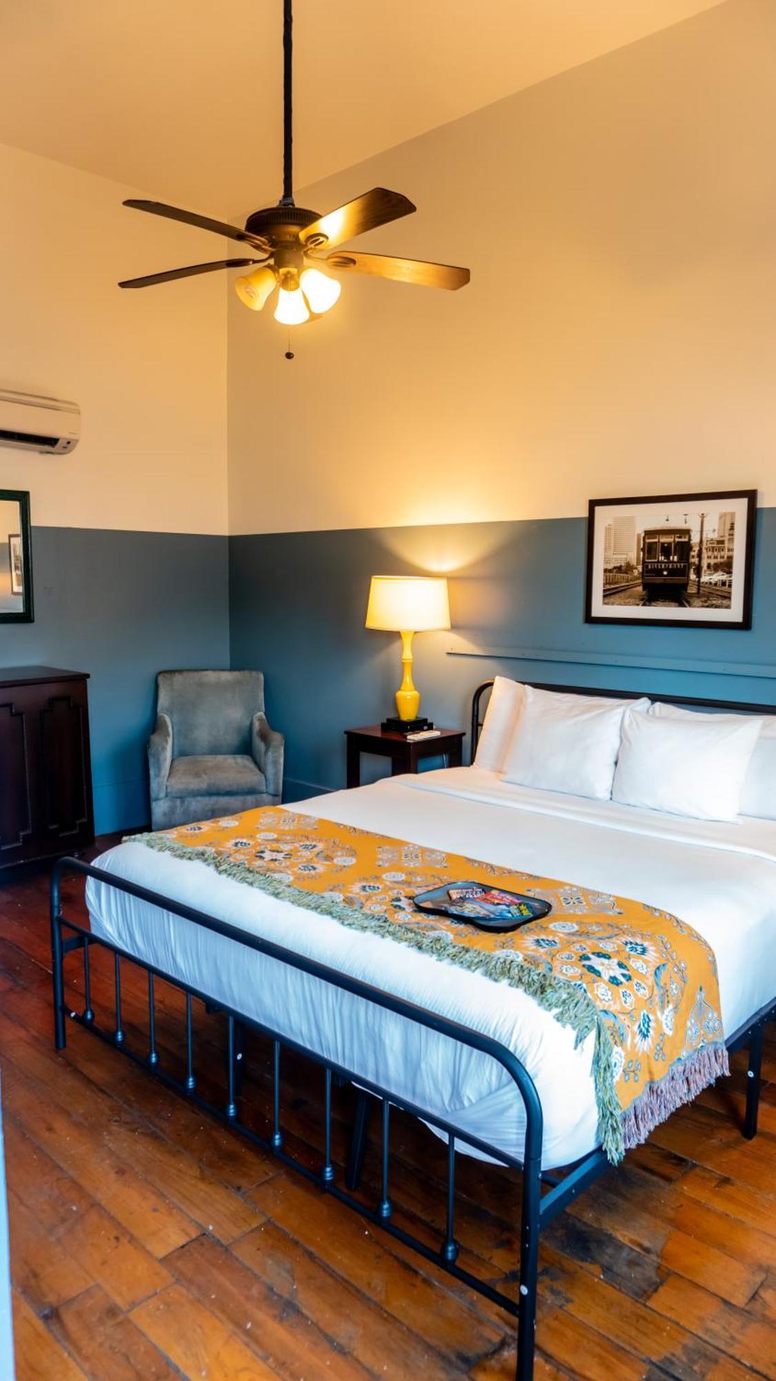 Deluxe Single Room
