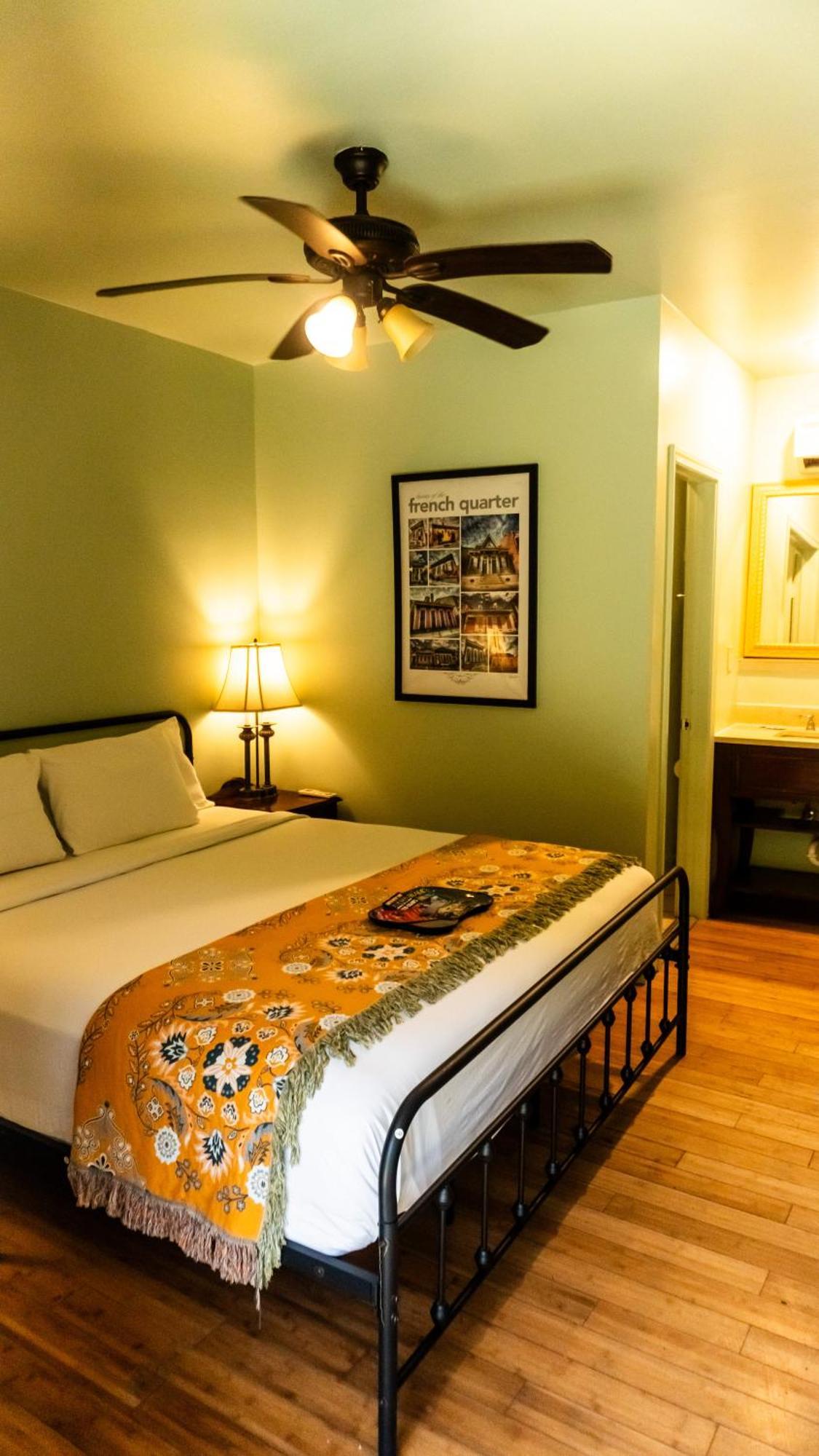 Deluxe Single Room