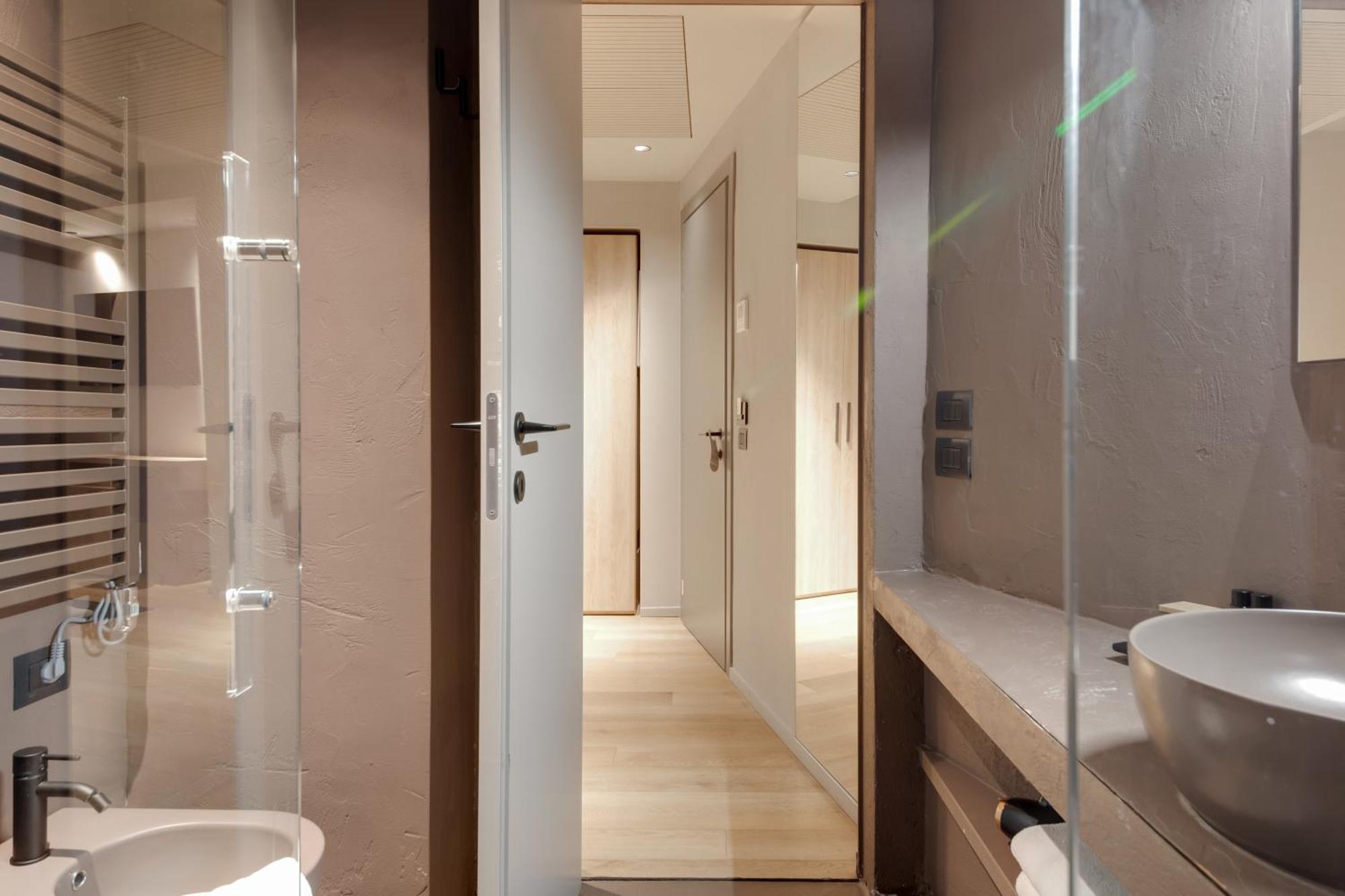 One-Bedroom Apartment Spa Bath,1618355535:JPEG