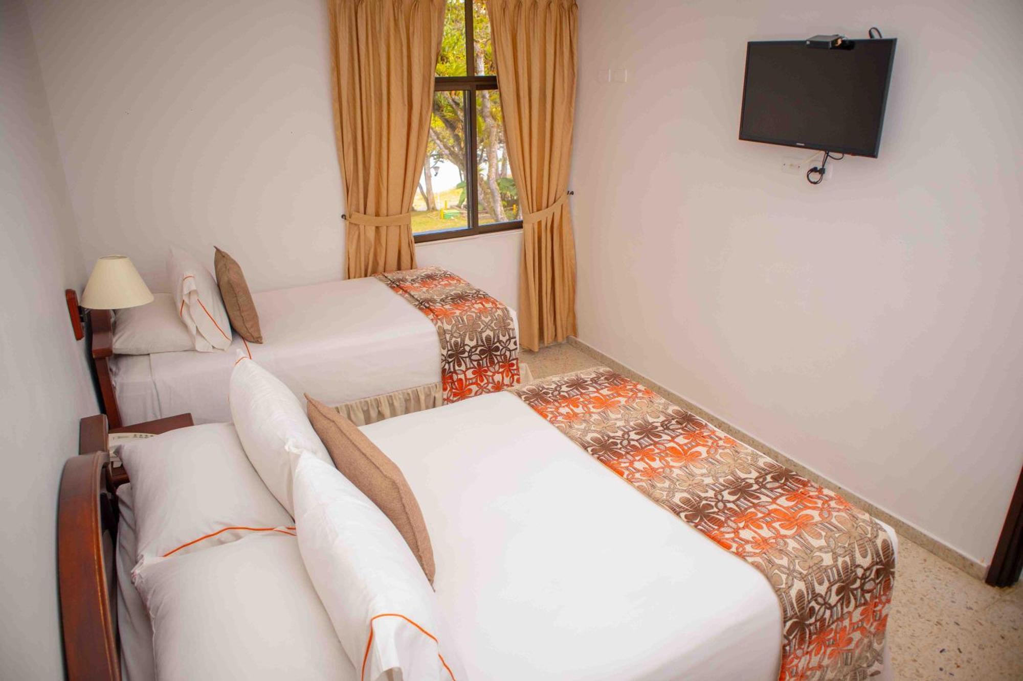Habitación Triple con baño privado