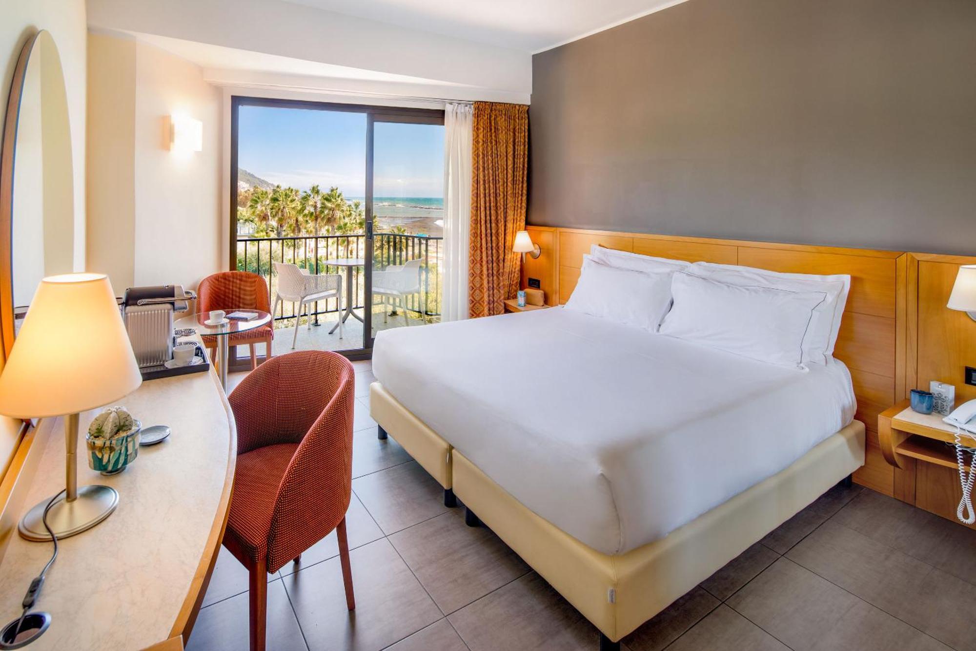 Classic Double Room Partial Sea View