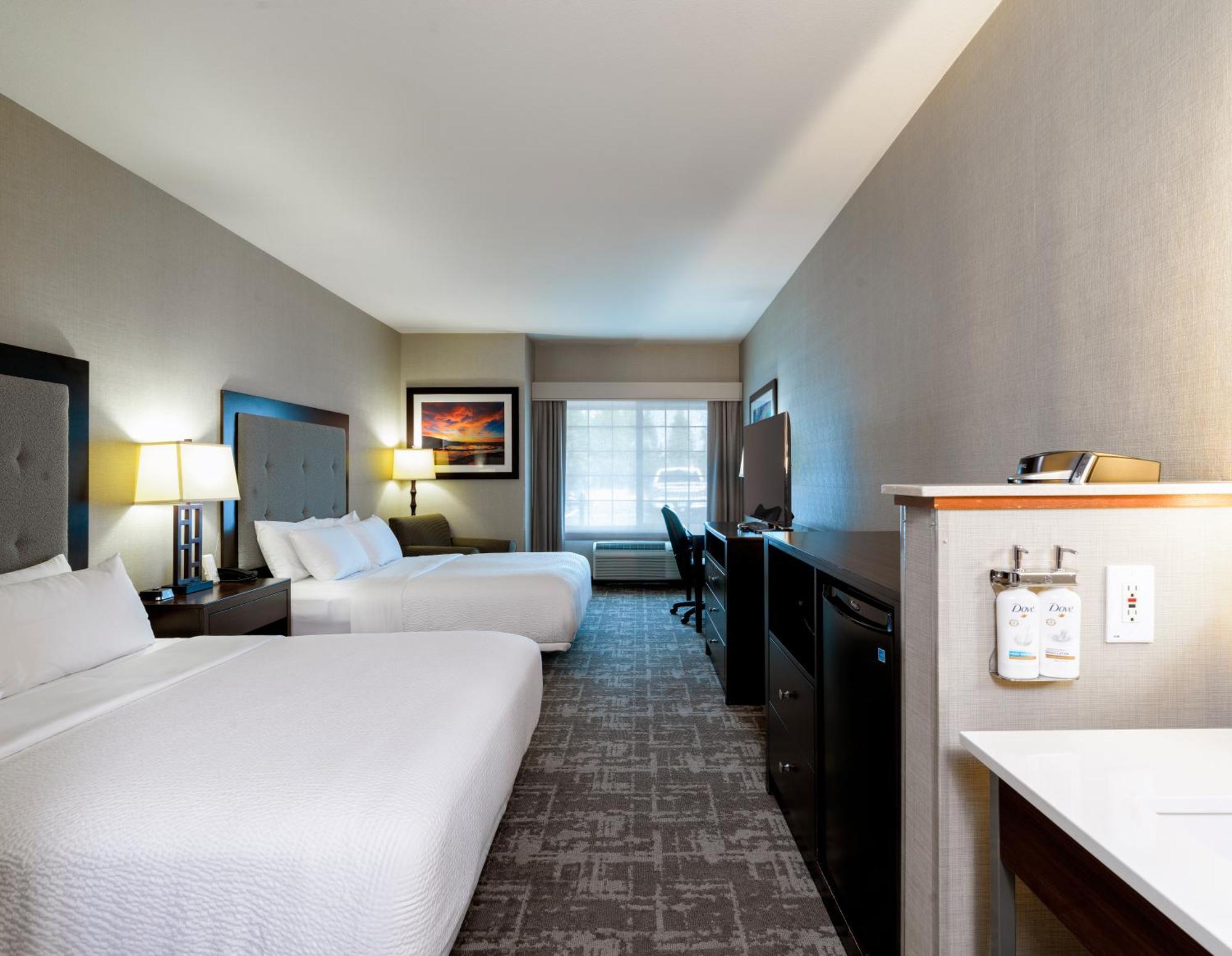 Standard Room Two Queen Beds