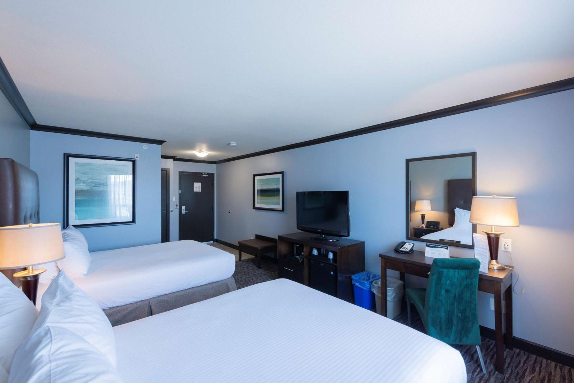 Queen Room Two Queen Beds