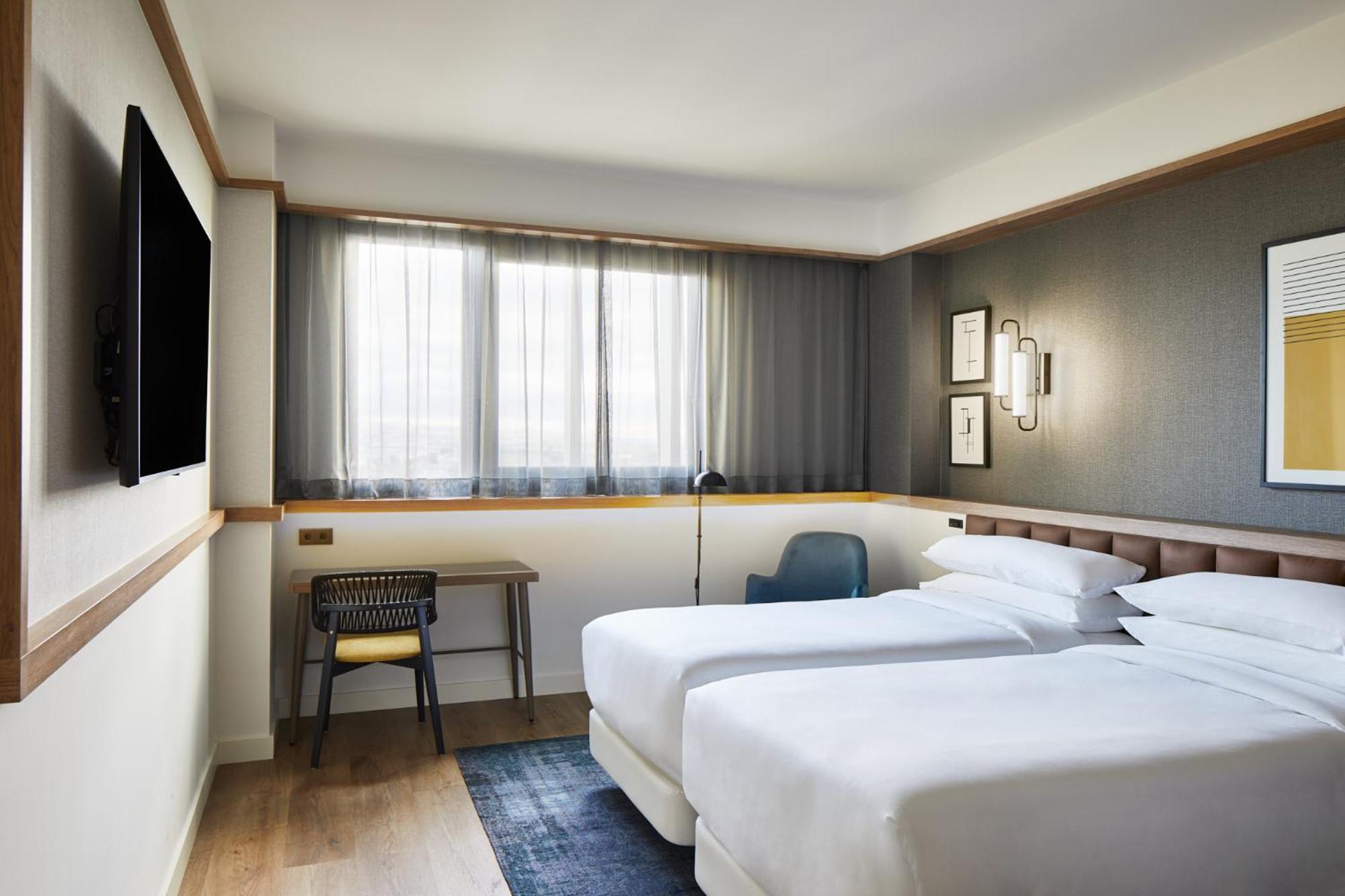 Twin Room,1620320208:JPEG