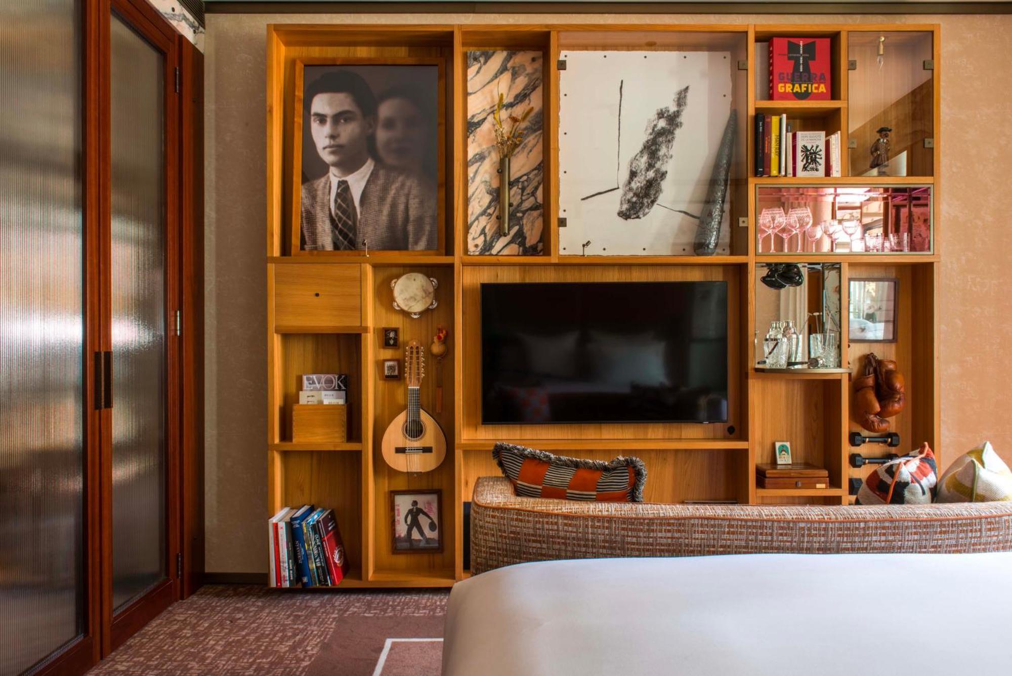 Executive Room