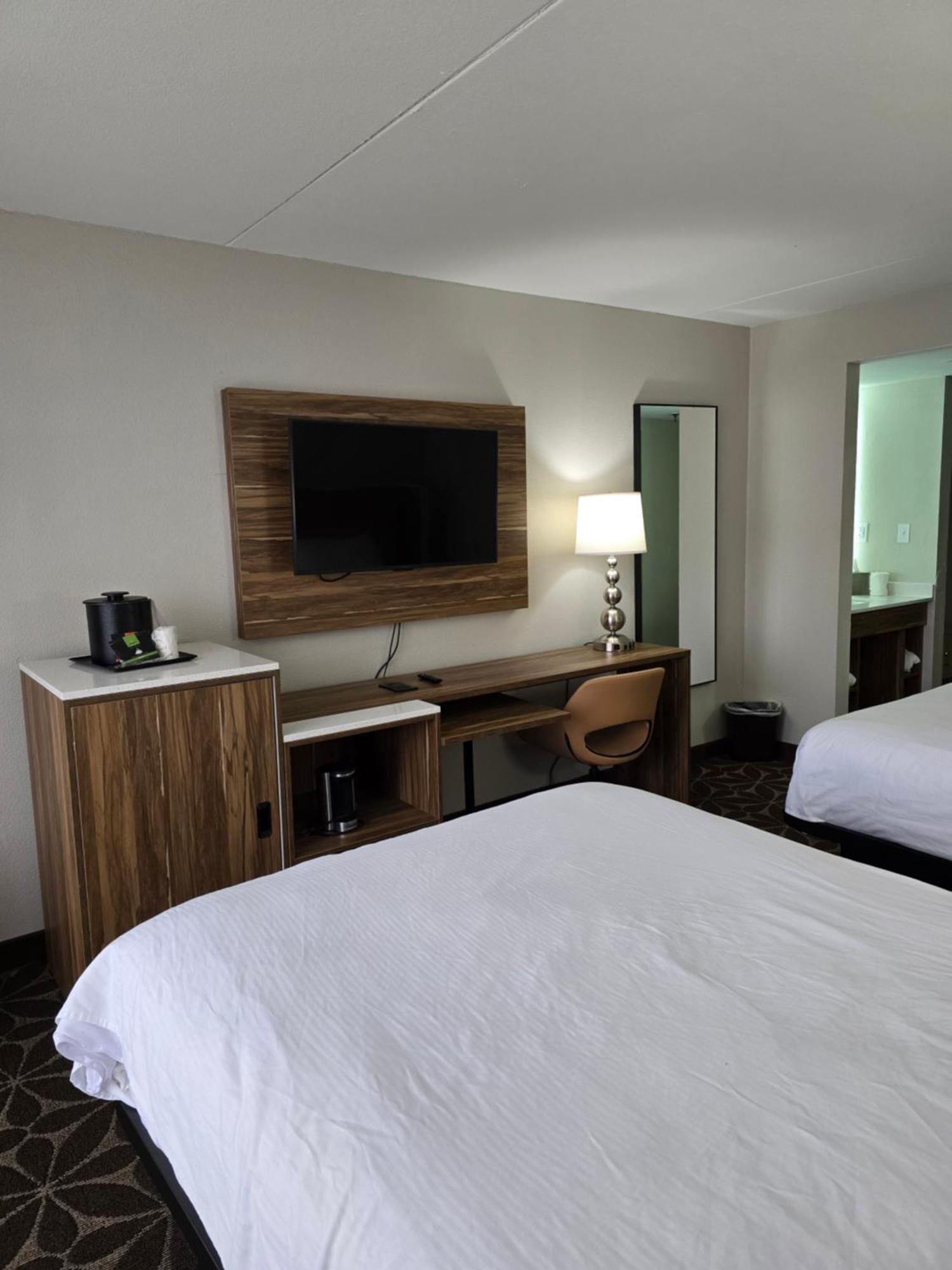 Double Room Two Double Beds Non-Smoking