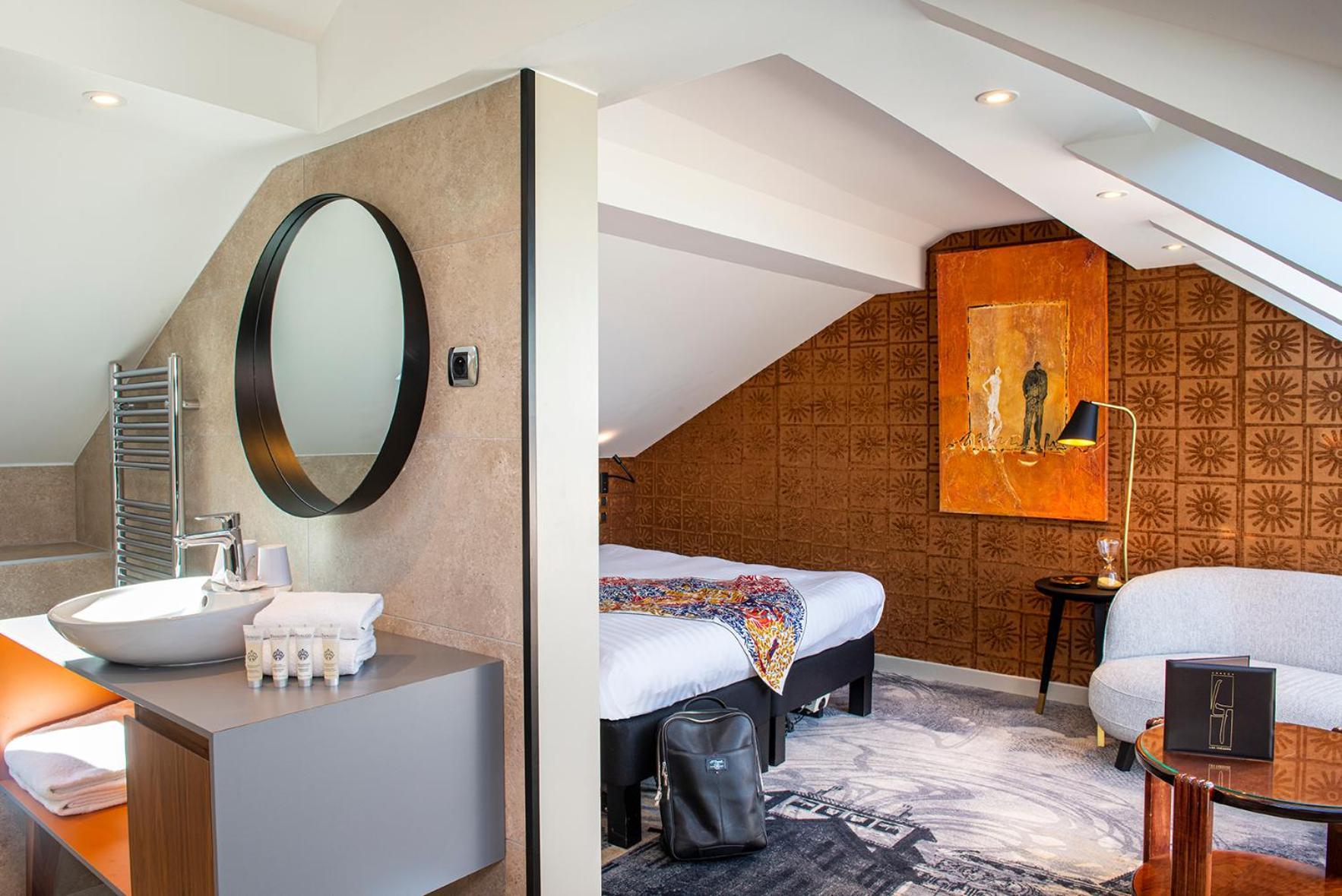 Deluxe Room Lake side Double or Twin beds