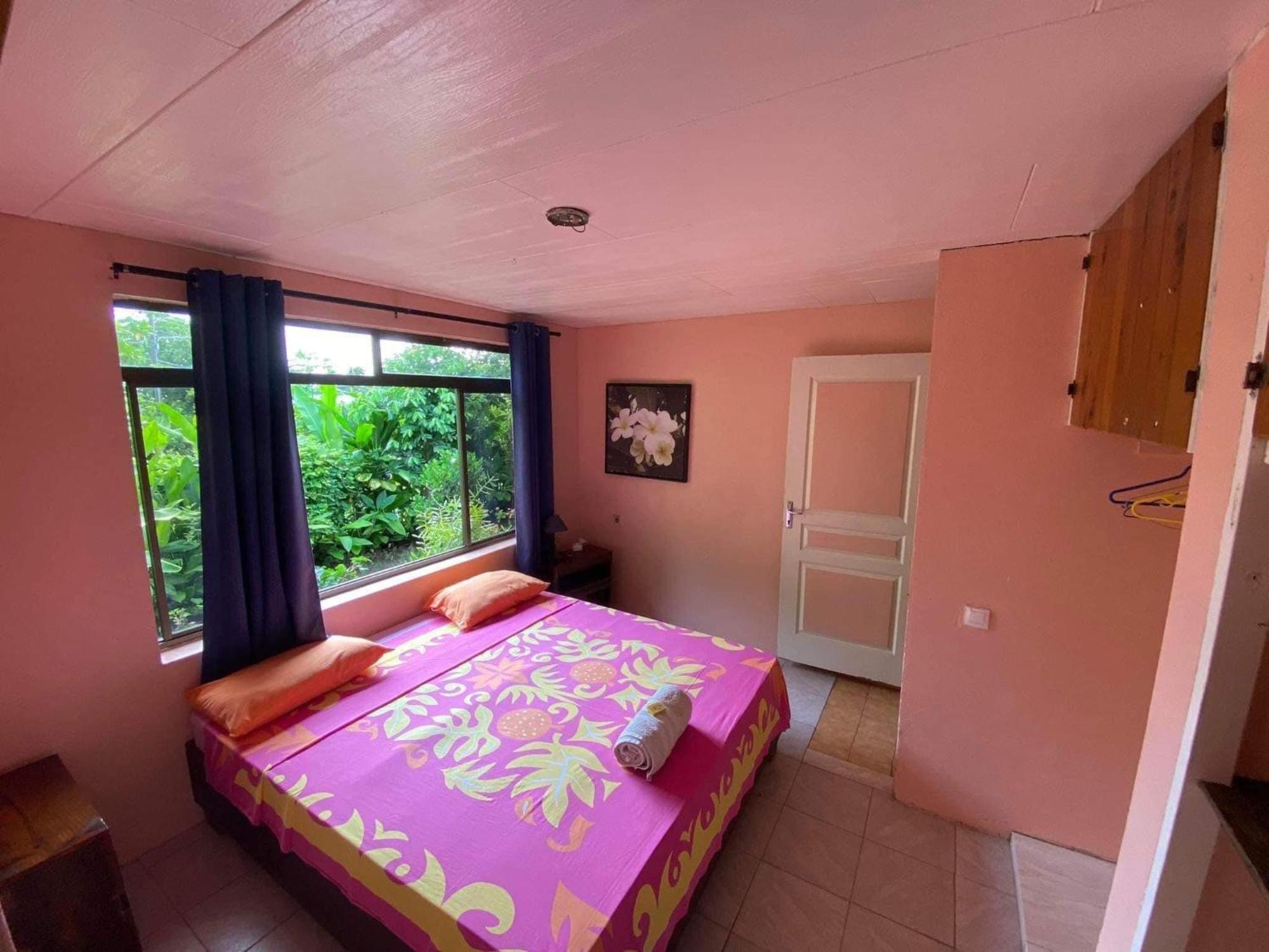 Double Room Private Bathroom