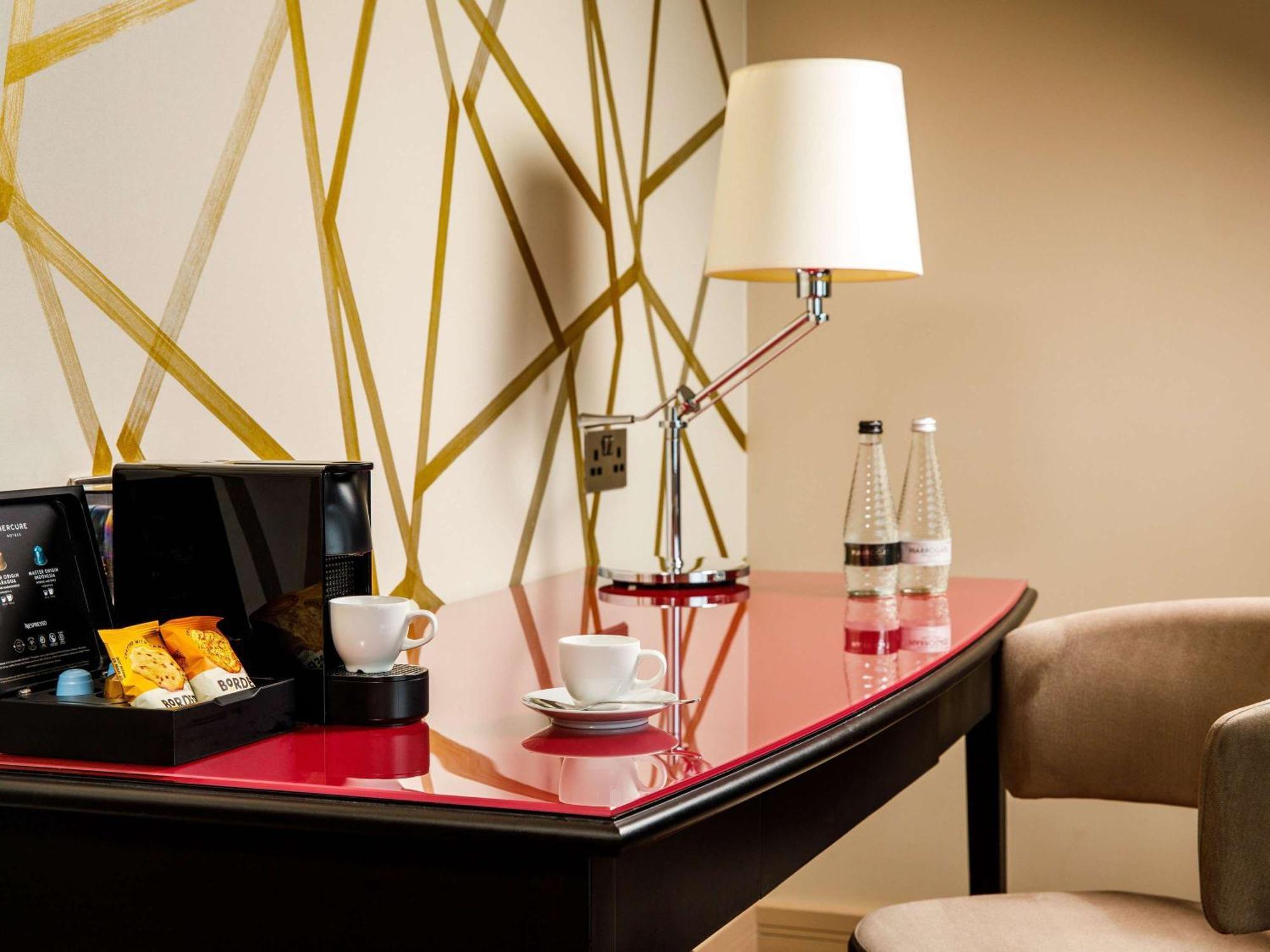 Deluxe Suite City View