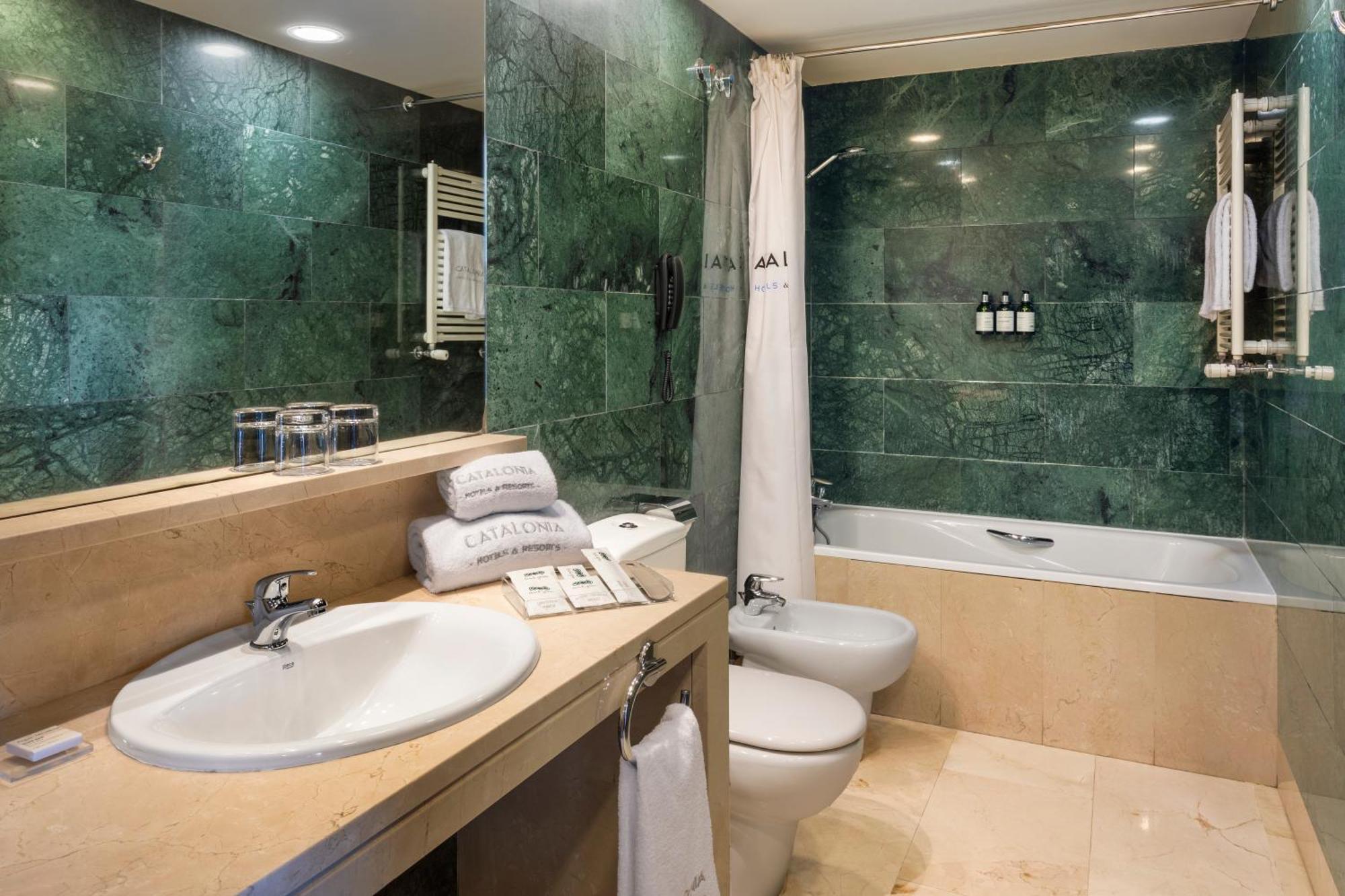 Premium Double or Twin Room Terrace