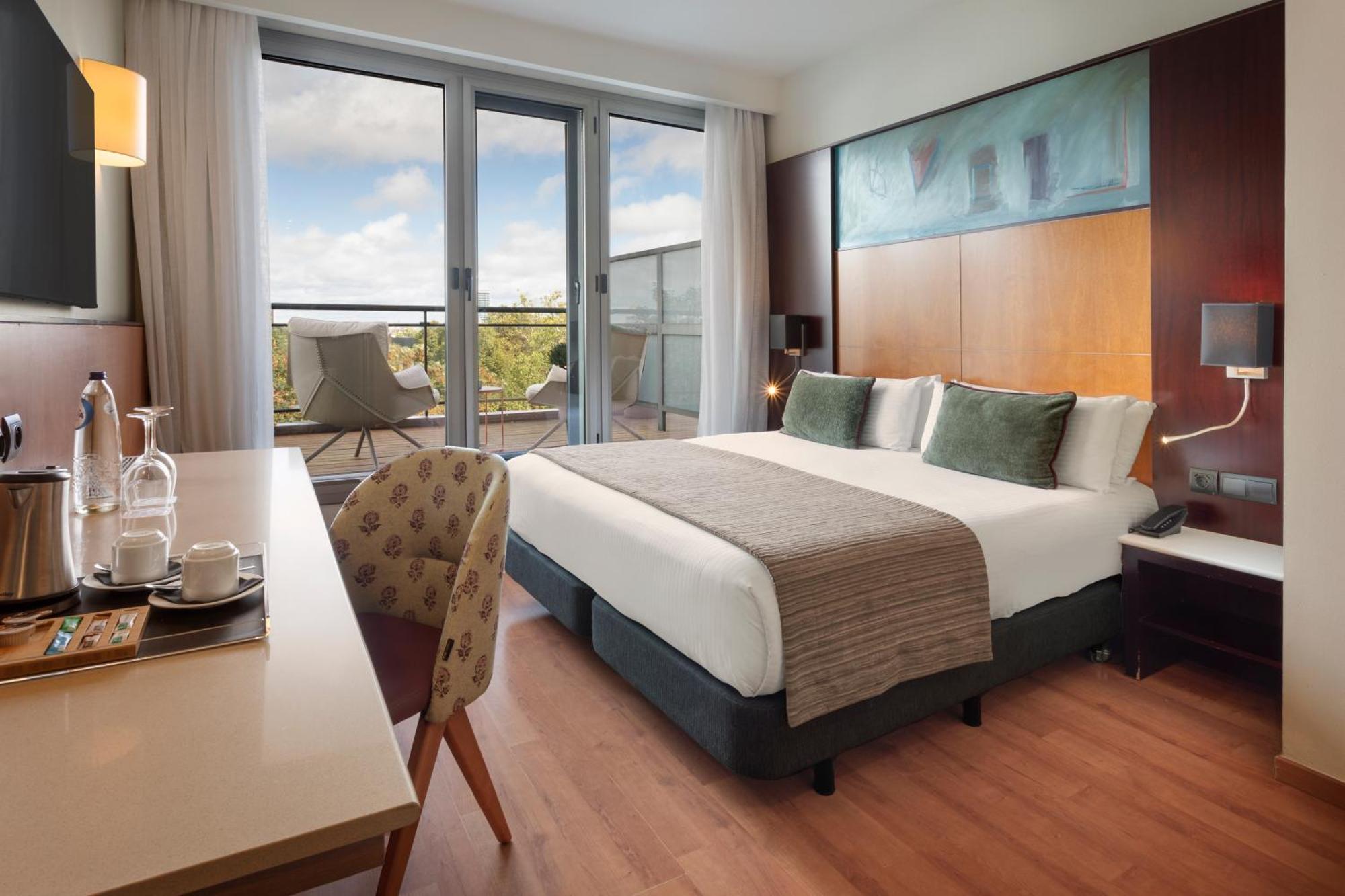 Premium Double or Twin Room Terrace