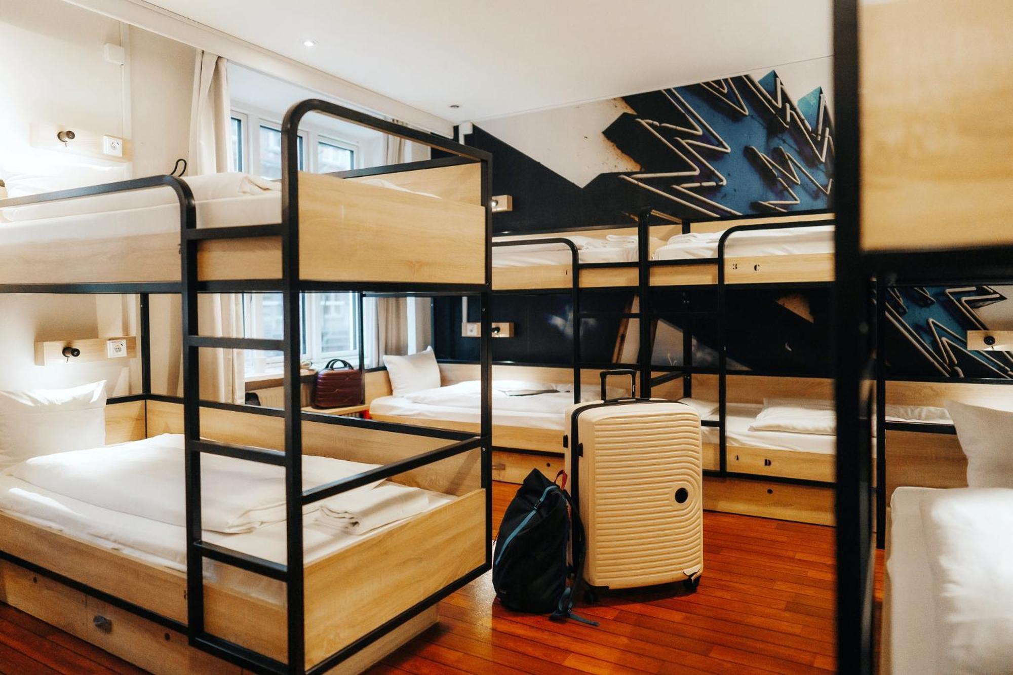 Bed 10-Bed Mixed Dormitory Room