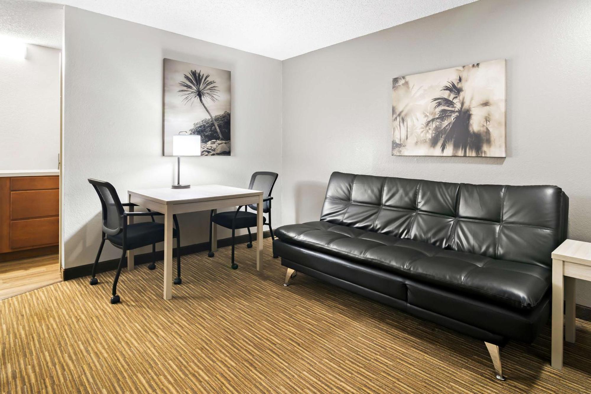 Suite Two Double Beds Sofa Bed