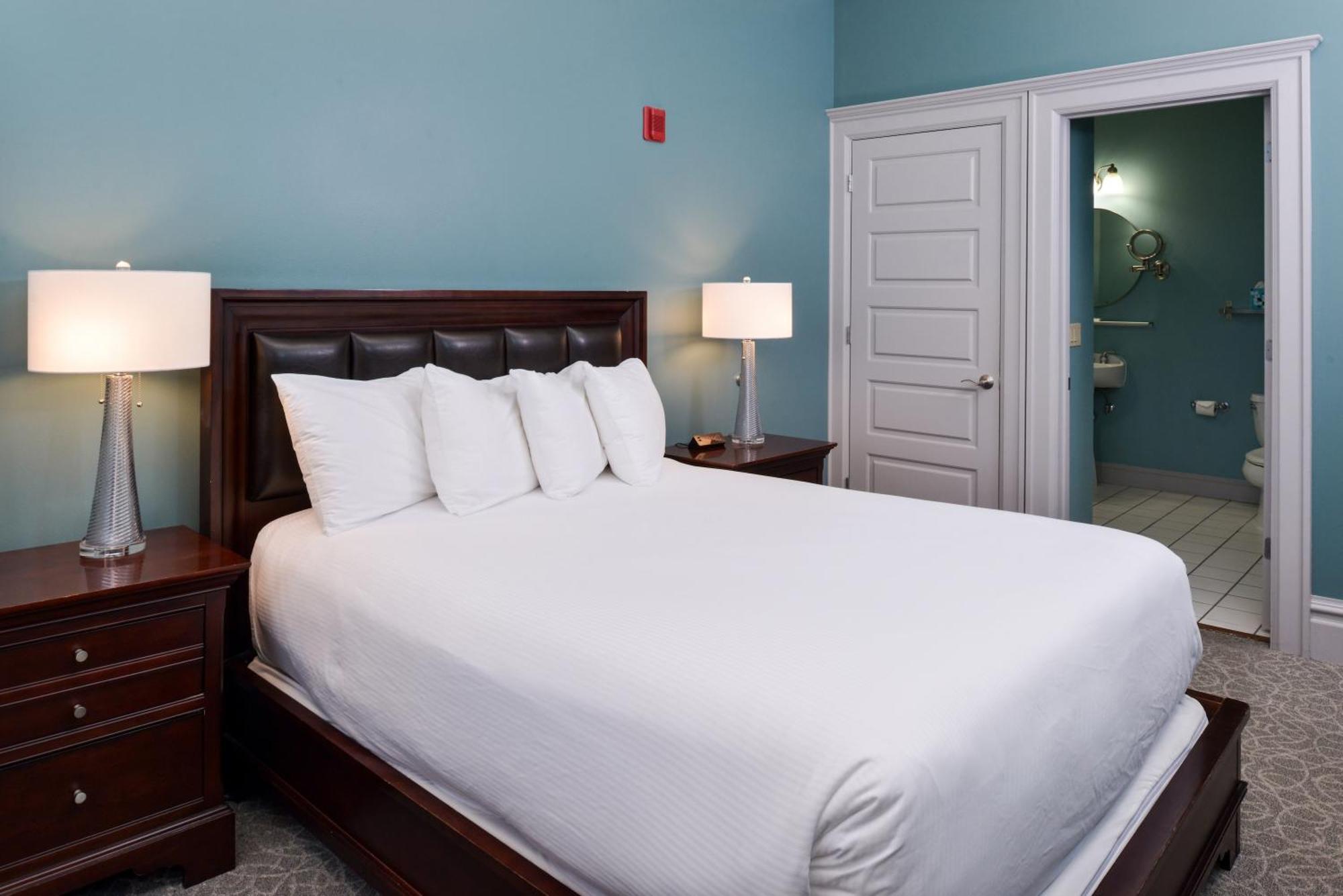 Queen Room Disability Access